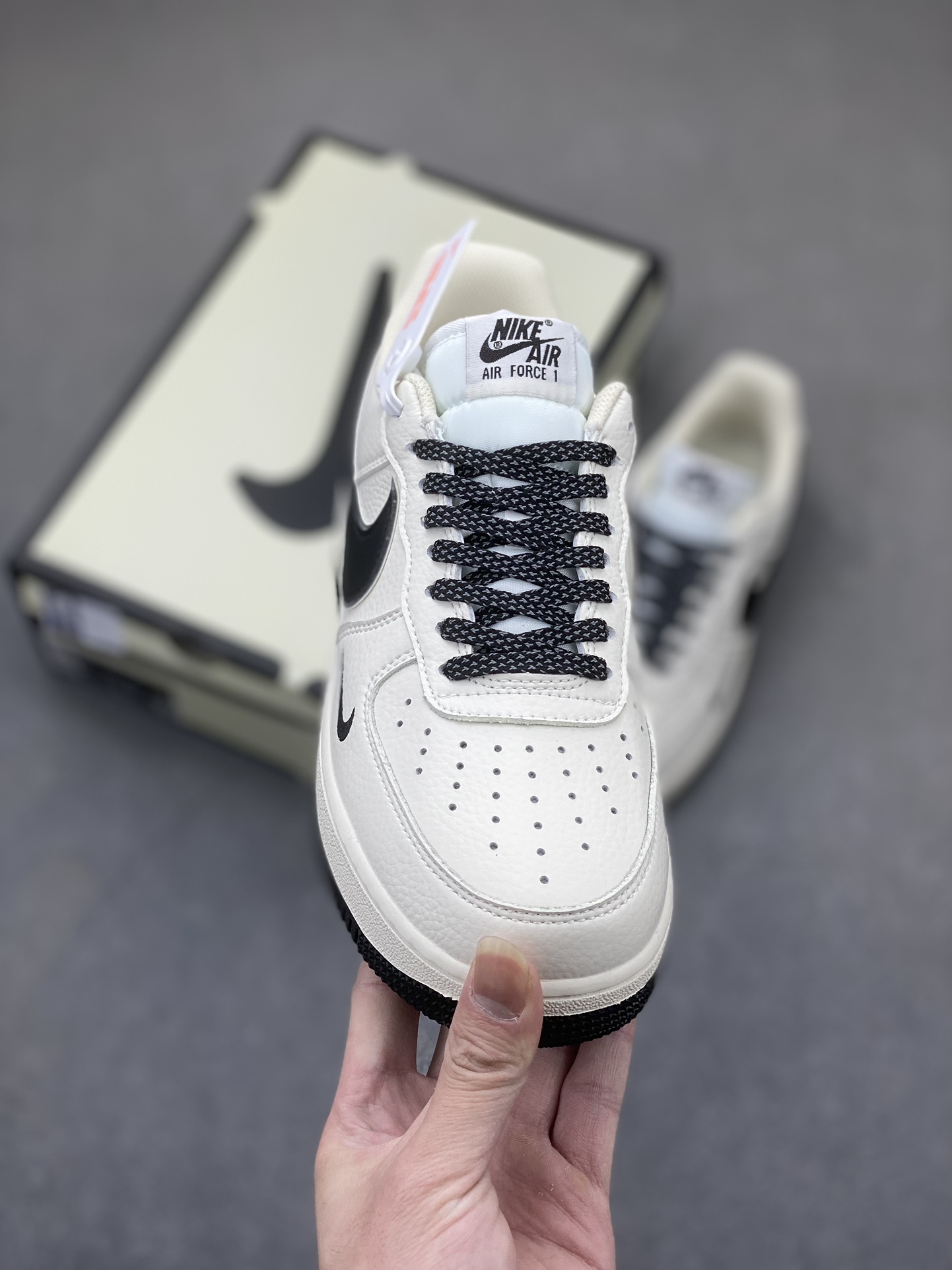 Nike Air Force 1 Low '07 'Dream' White/Black Sneakers - Limited Edition 3 i1710361735 9785 2
