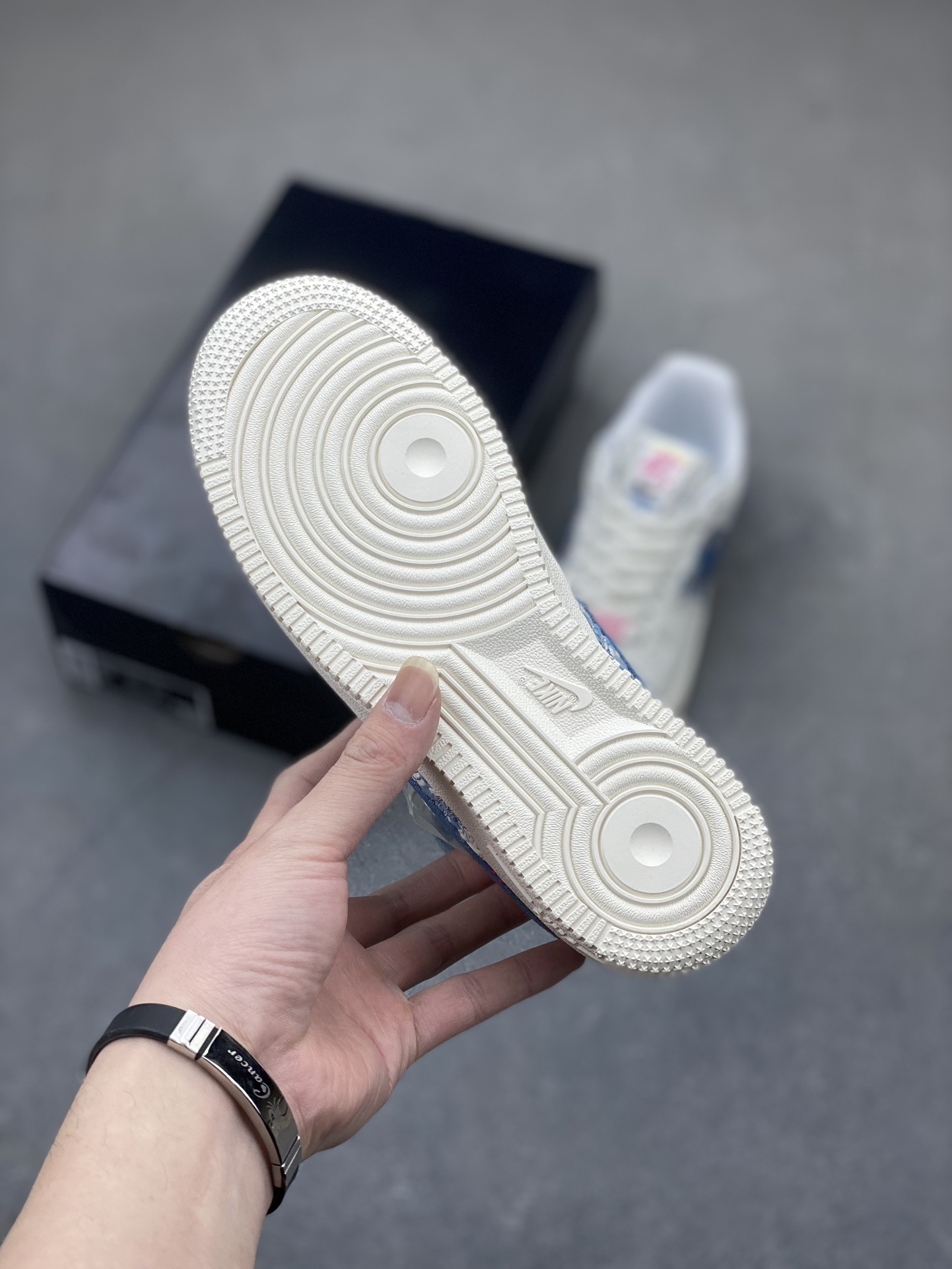 NK Air Force 1 Low 'Just Do It' Sneakers - Chanel-Inspired, Low-Top Style 7 i1710362956 5083 3