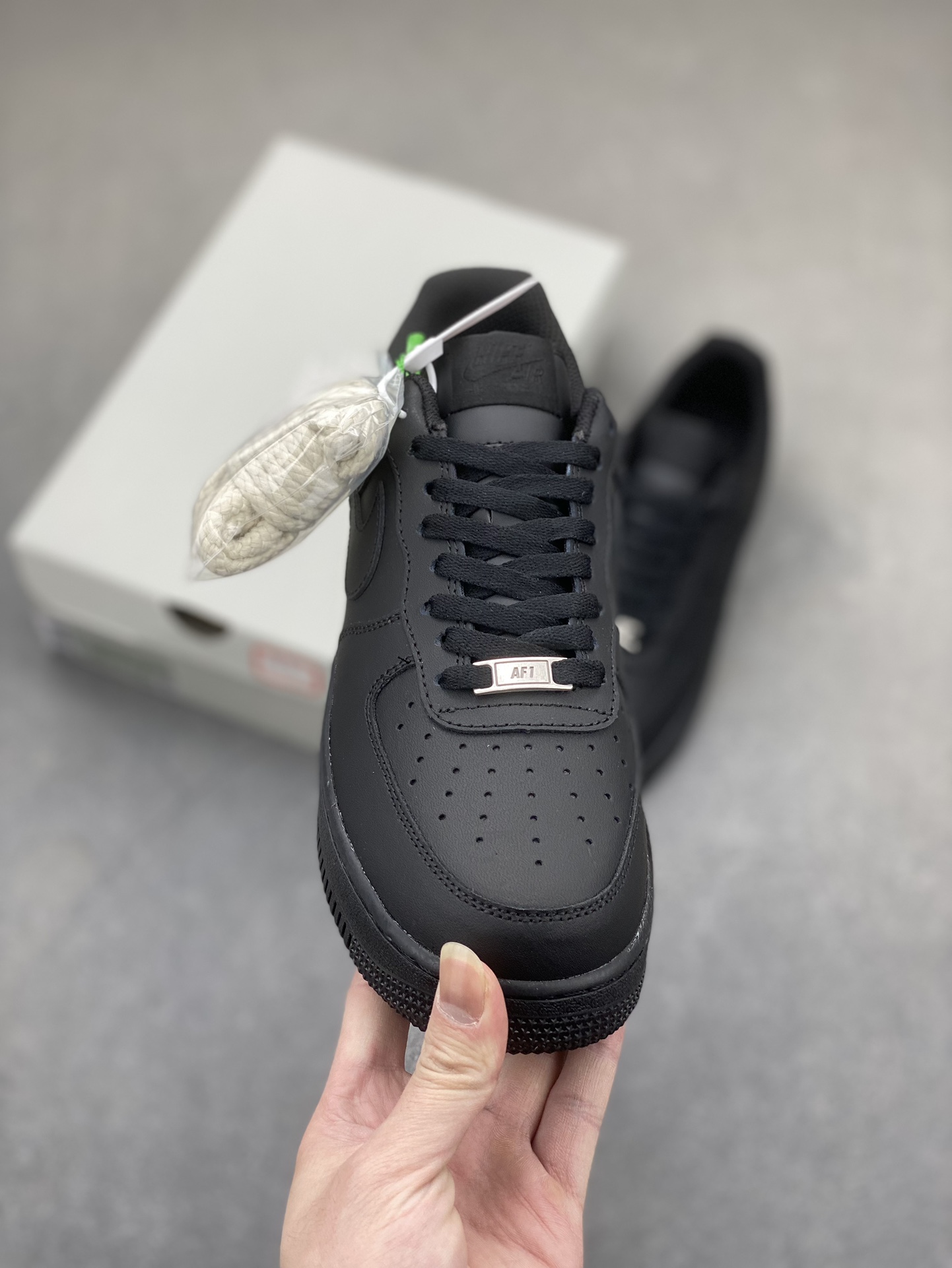 Nike Air Force 1 '07: Premium Leather, Classic Style, Includes Extra Laces 3 i1710363133 7447 4