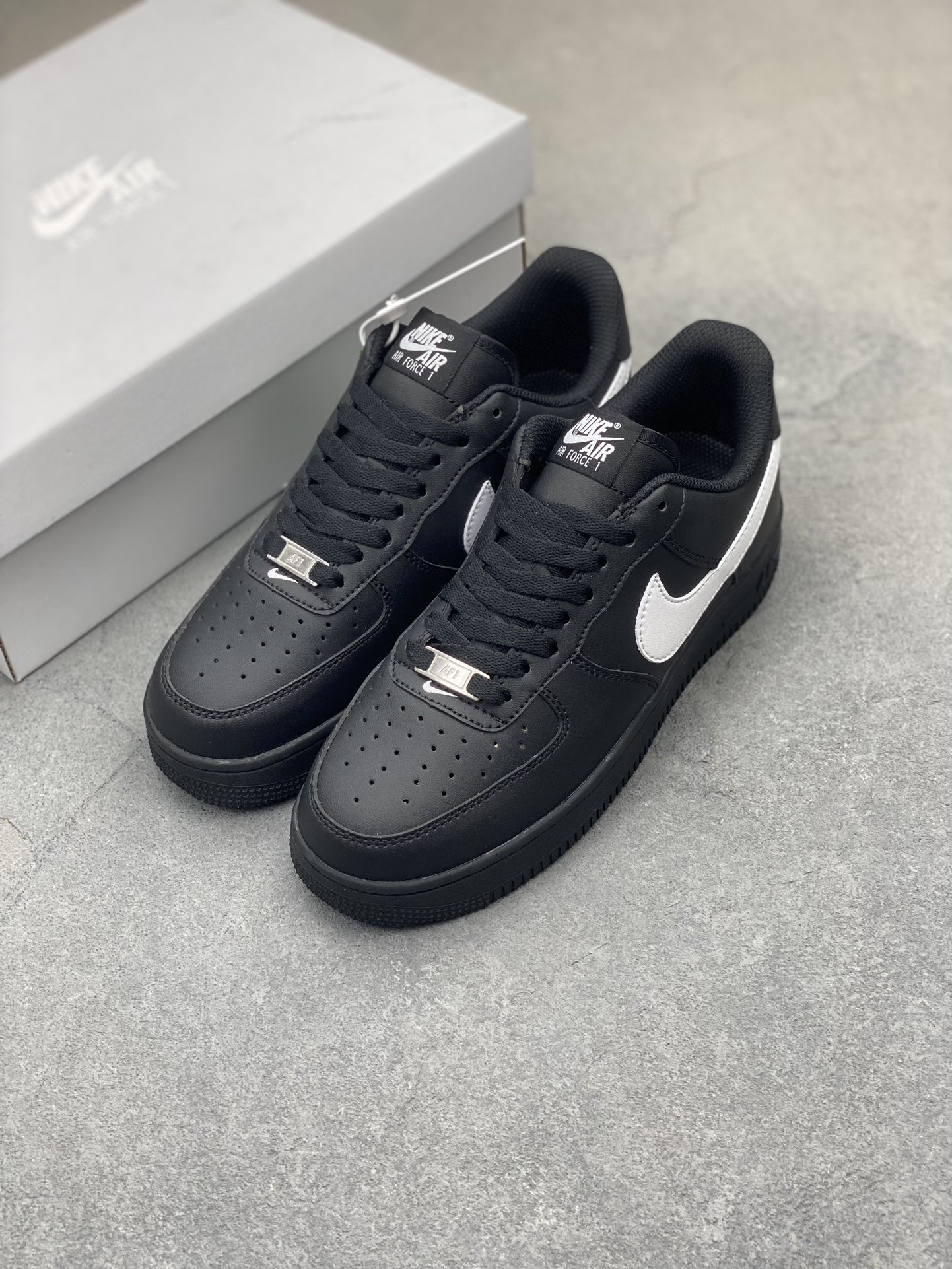 Nike Air Force 1 Low Black and White: Iconic Style and Comfort 9 i1710616587 9720 1
