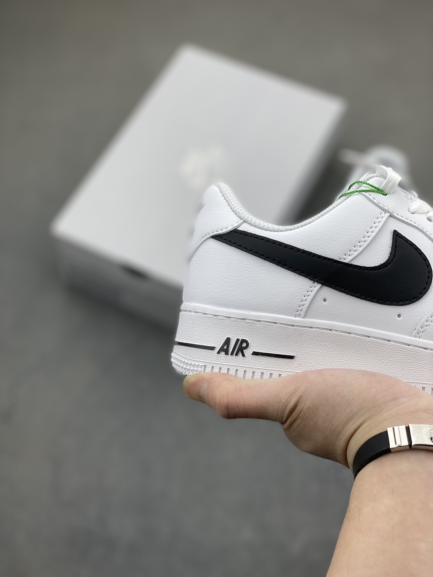 Nike Air Force 1 Low White Black Casual Sneakers CJ0952-100 6 i1710616674 2835 1