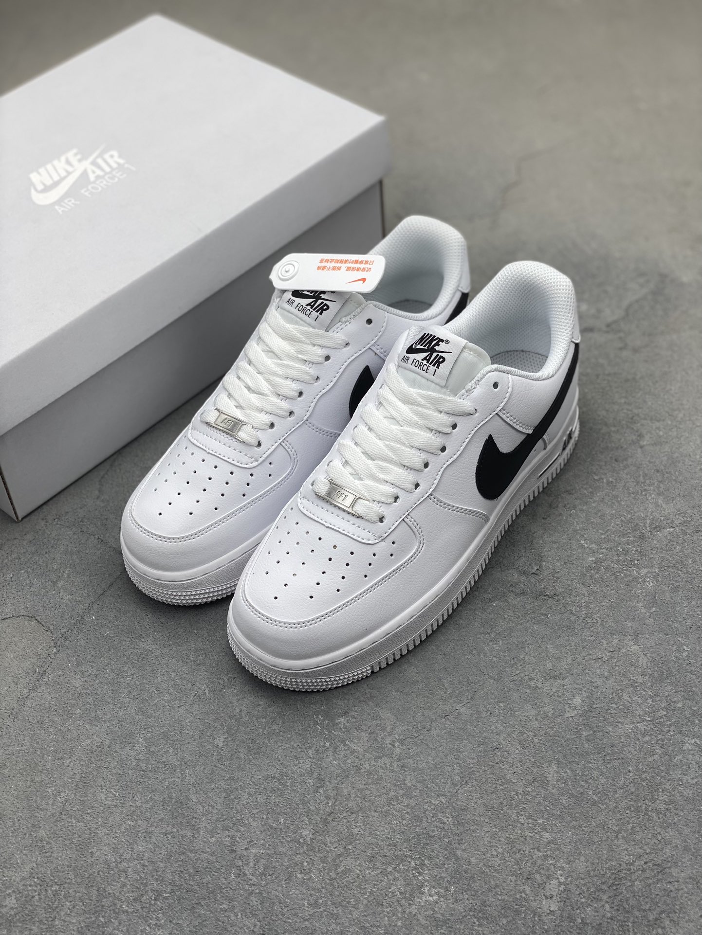 Nike Air Force 1 Low White Black Casual Sneakers CJ0952-100 9 i1710616674 3287 0