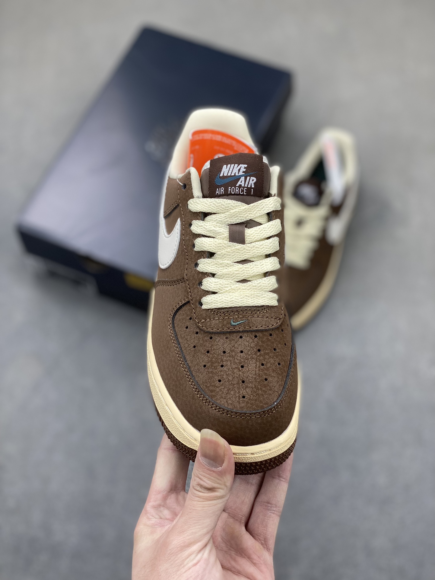 Nike Air Force 1 '07 Low Chocolate Brown/White Casual Sneakers FZ3592-259 3 i1710709840 3321 5