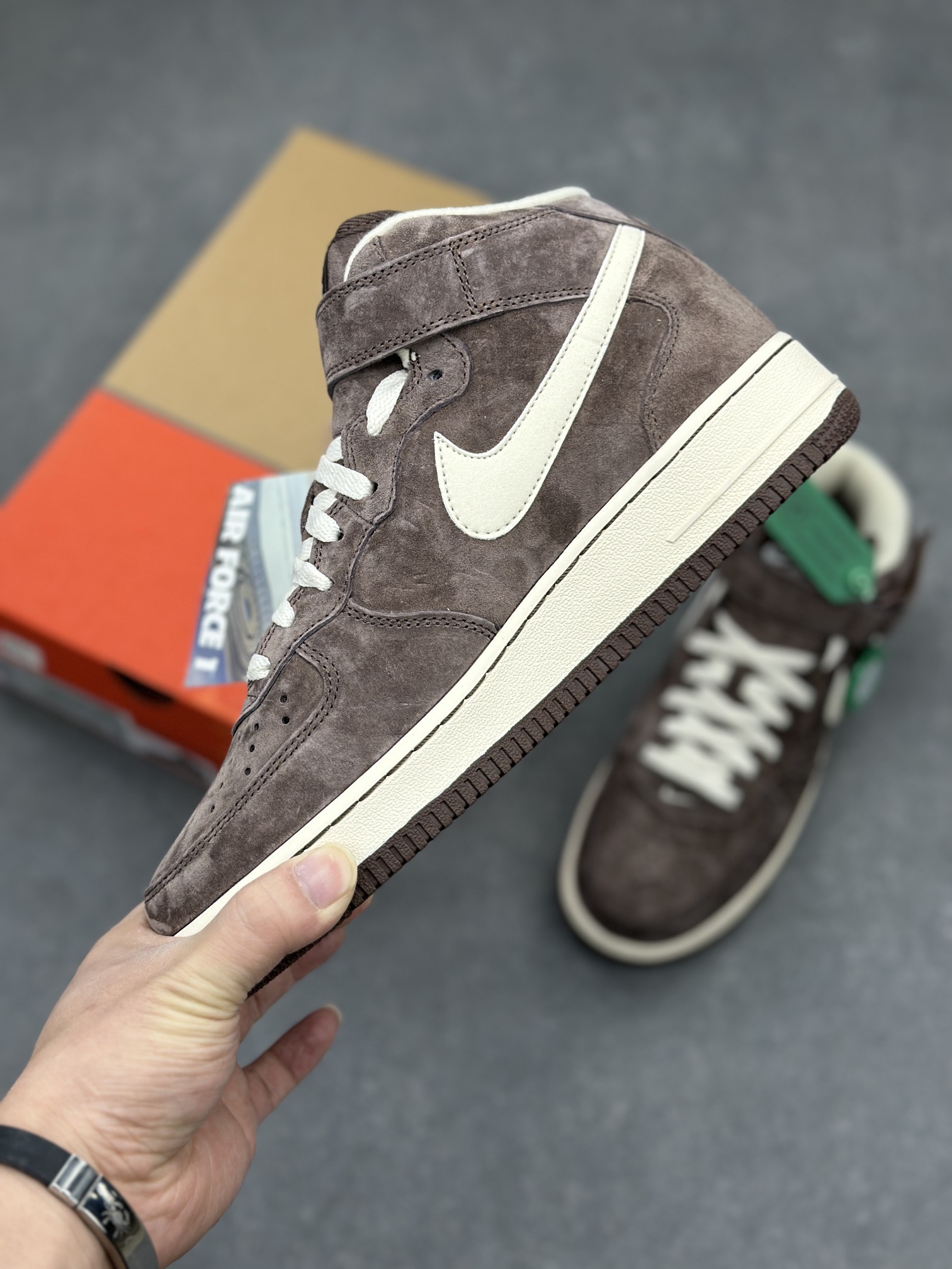 Nike Air Force 1 Mid Brown Suede Casual Sneakers DM0107-200 4 i1710781820 7277 8