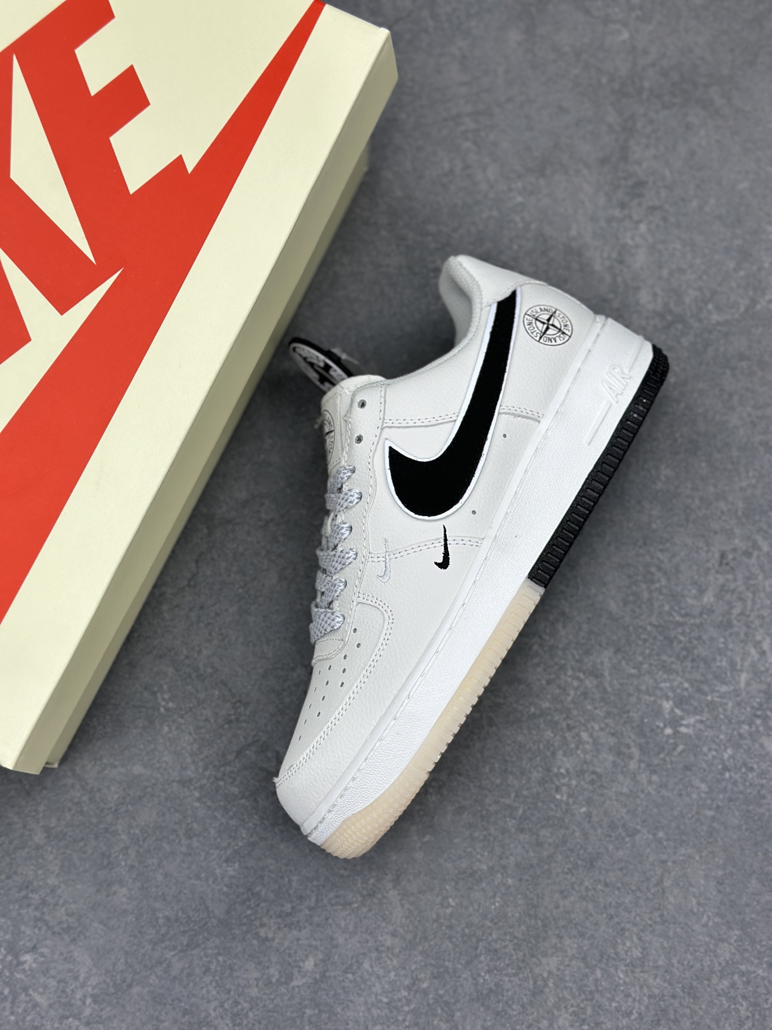 Nike Air Force 1 Low Stone Island White and Black Sneakers 8 i1710781950 9928 0