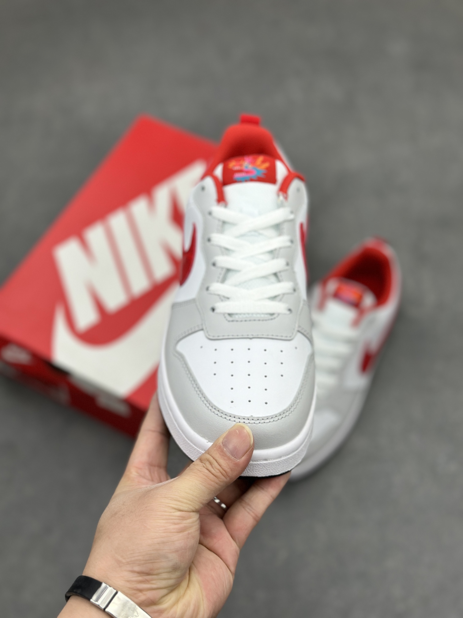 Nike Court Borough Low-Top Sneakers - Breathable Comfort and Classic Style 3 i1710785243 8746 7