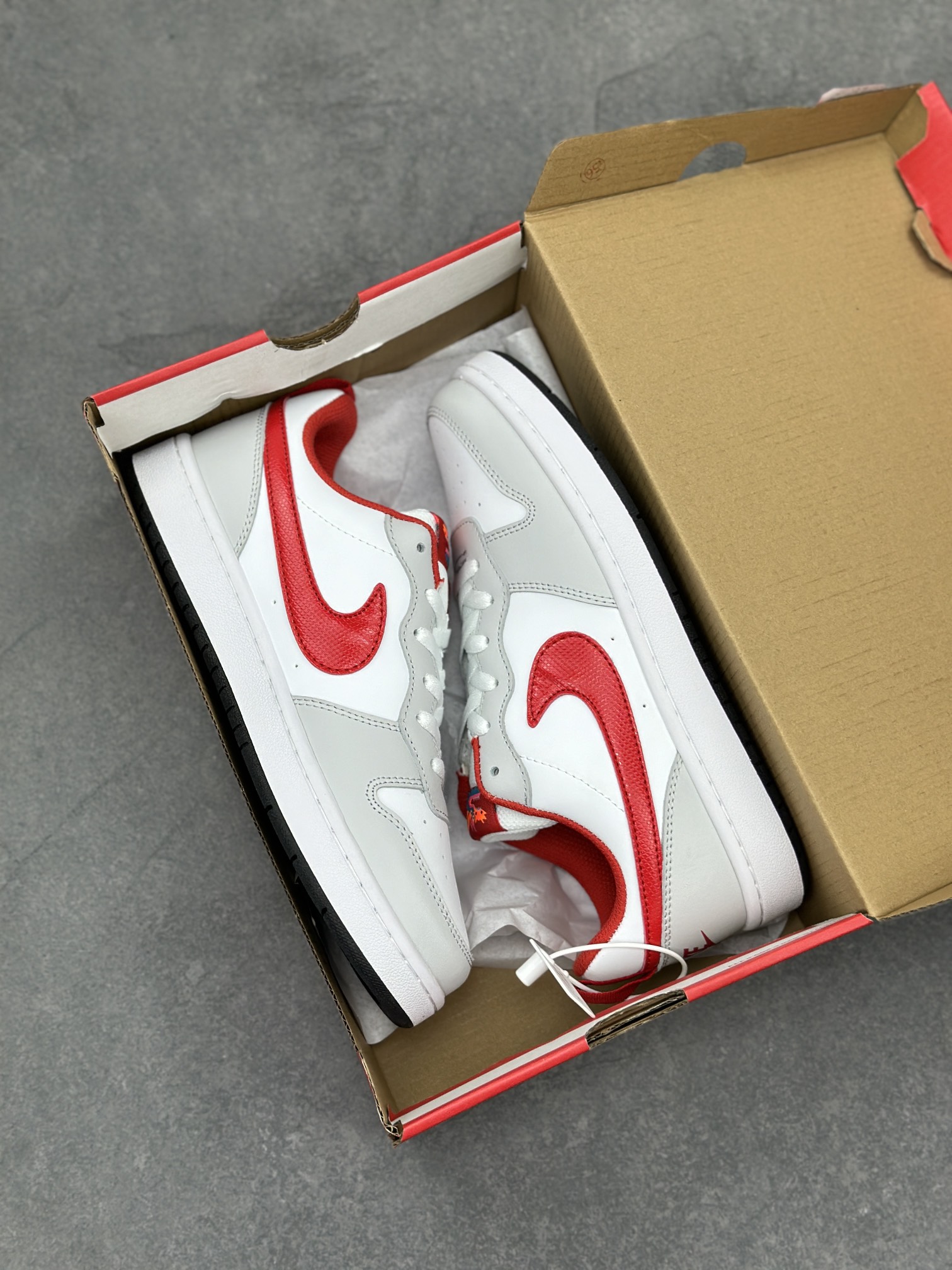 Nike Court Borough Low-Top Sneakers - Breathable Comfort and Classic Style 10 i1710785243 9275 8