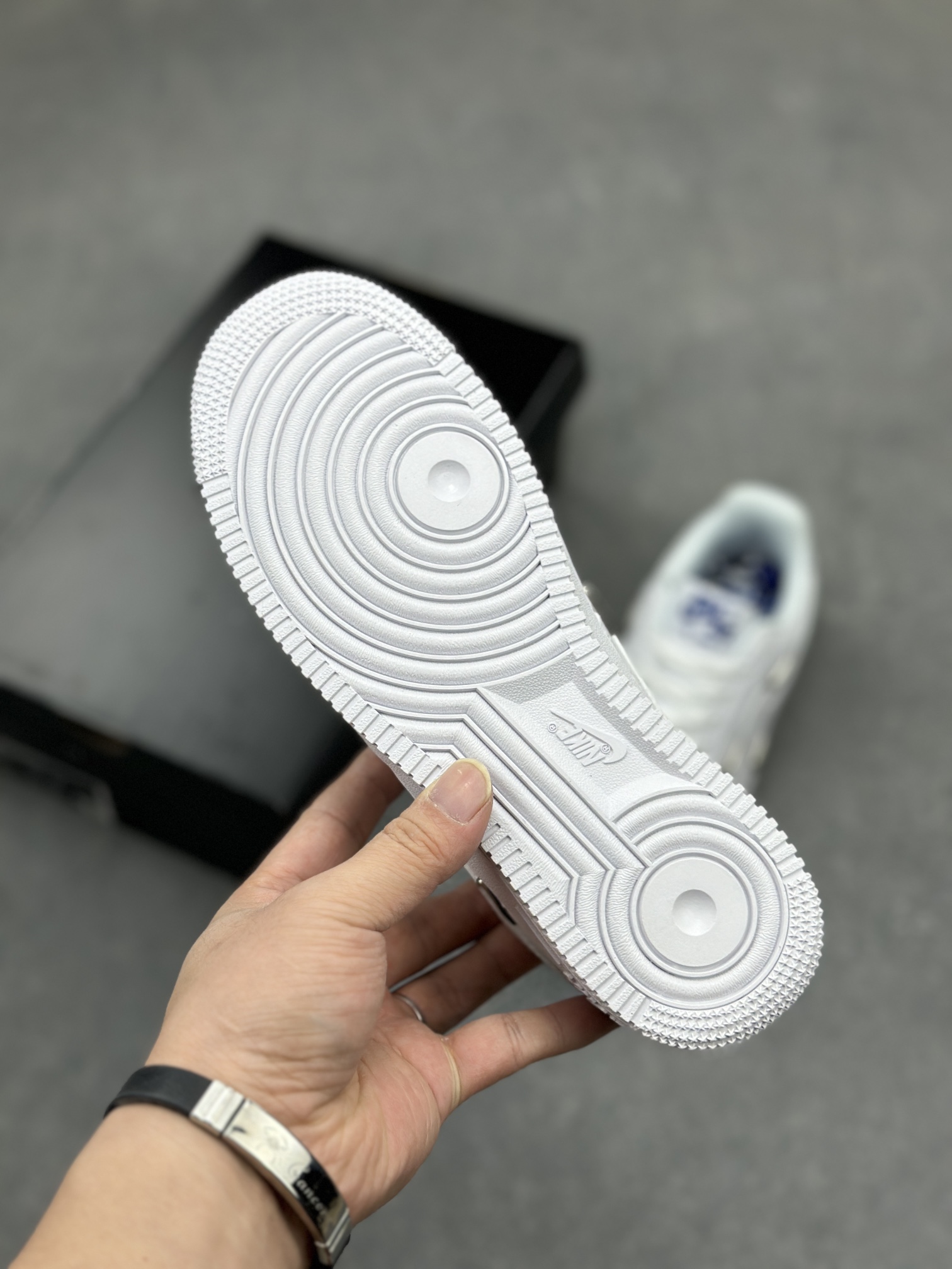 Nike Air Force 1 Low: Classic White Sneakers with Unique Pin Detailing and Comfort 7 i1710785663 4664 5