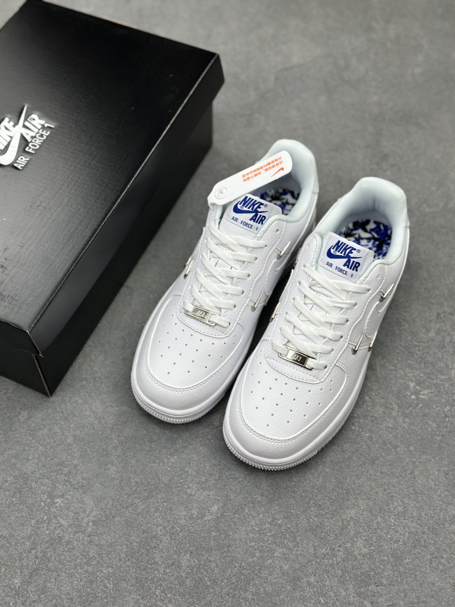 Nike Air Force 1 Low: Classic White Sneakers with Unique Pin Detailing and Comfort 9 i1710785664 7640 6
