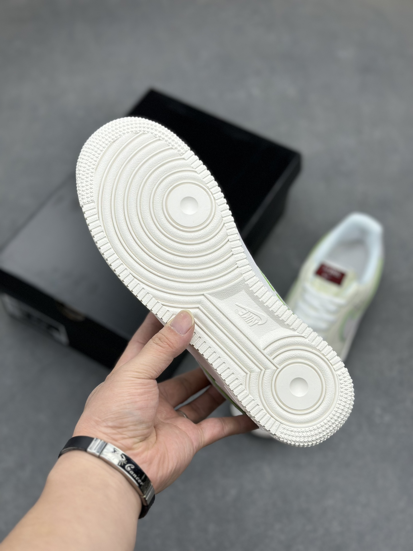 Nike Air Force 1 Low Dragon Year Casual Sneakers FZ5052-131 Limited Edition 7 i1710786048 7277 6