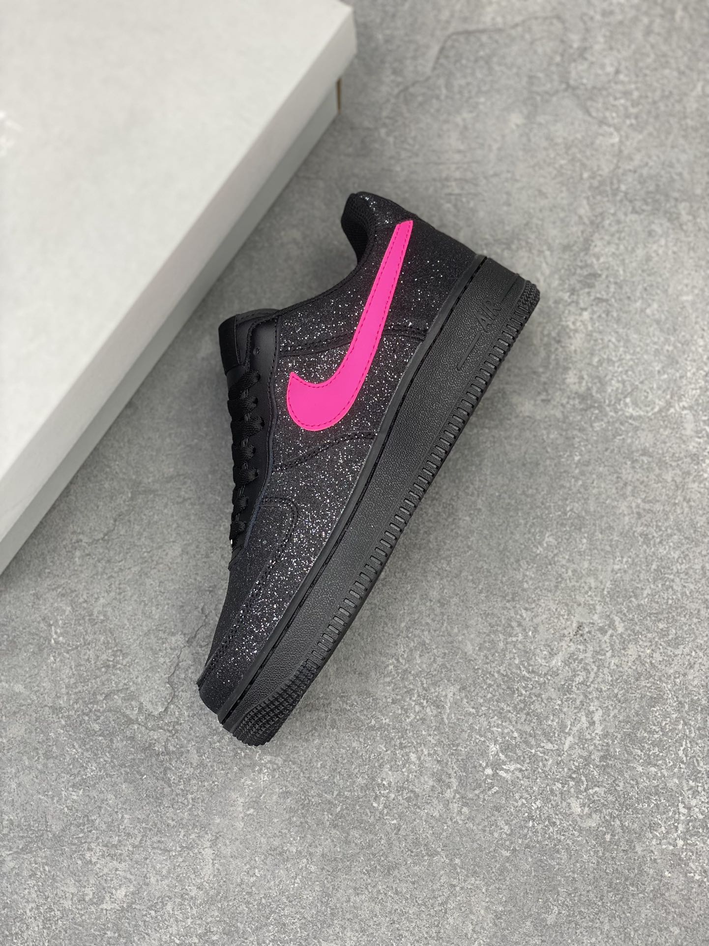 Nike Air Force 1 Low 'Black Rose Pink' Casual Sneakers CW2288-003 8 i1710881909 7890 5