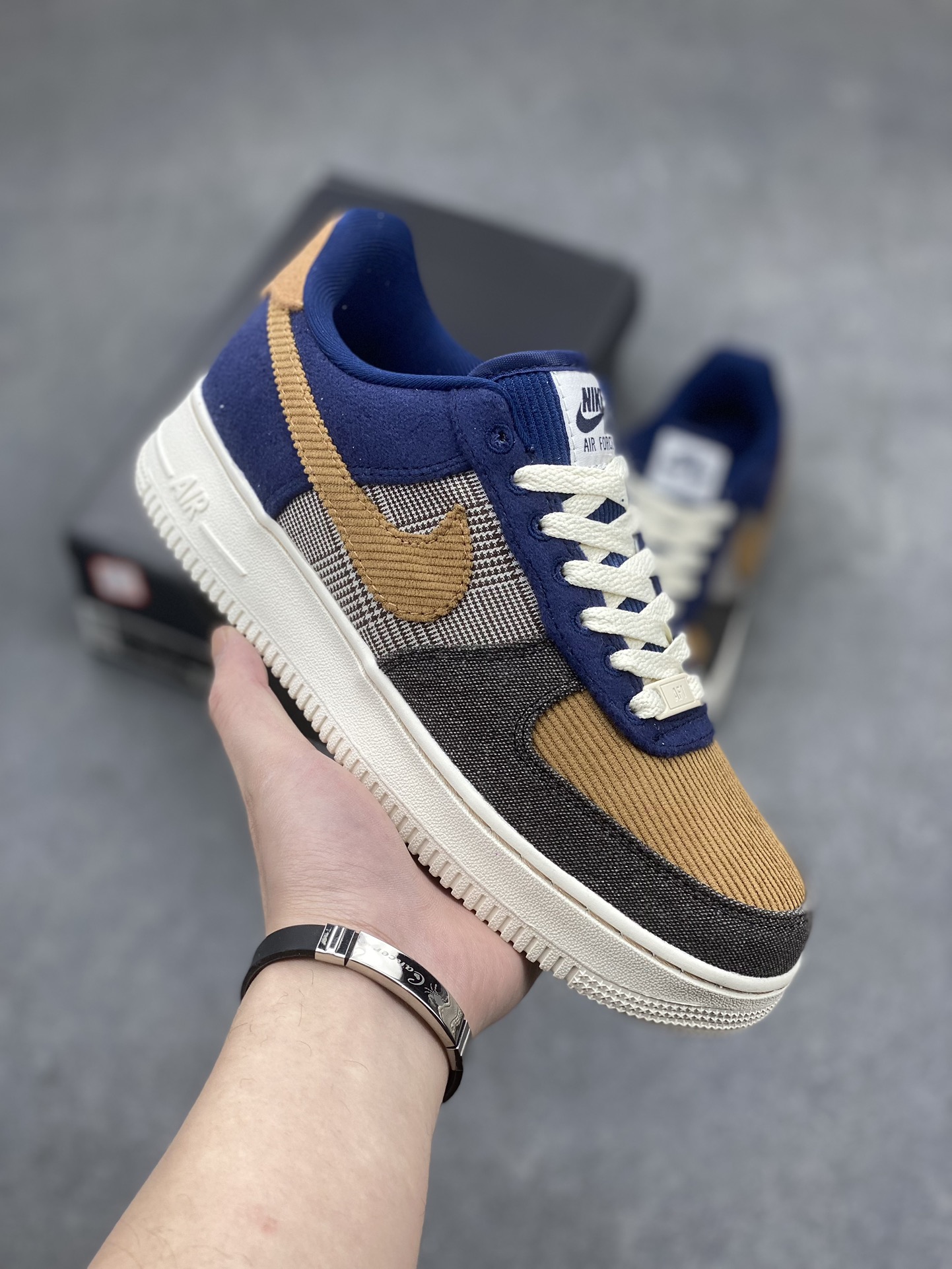 Nike Air Force 1 '07 Low Corduroy Casual Sneakers - Style FQ8744-410