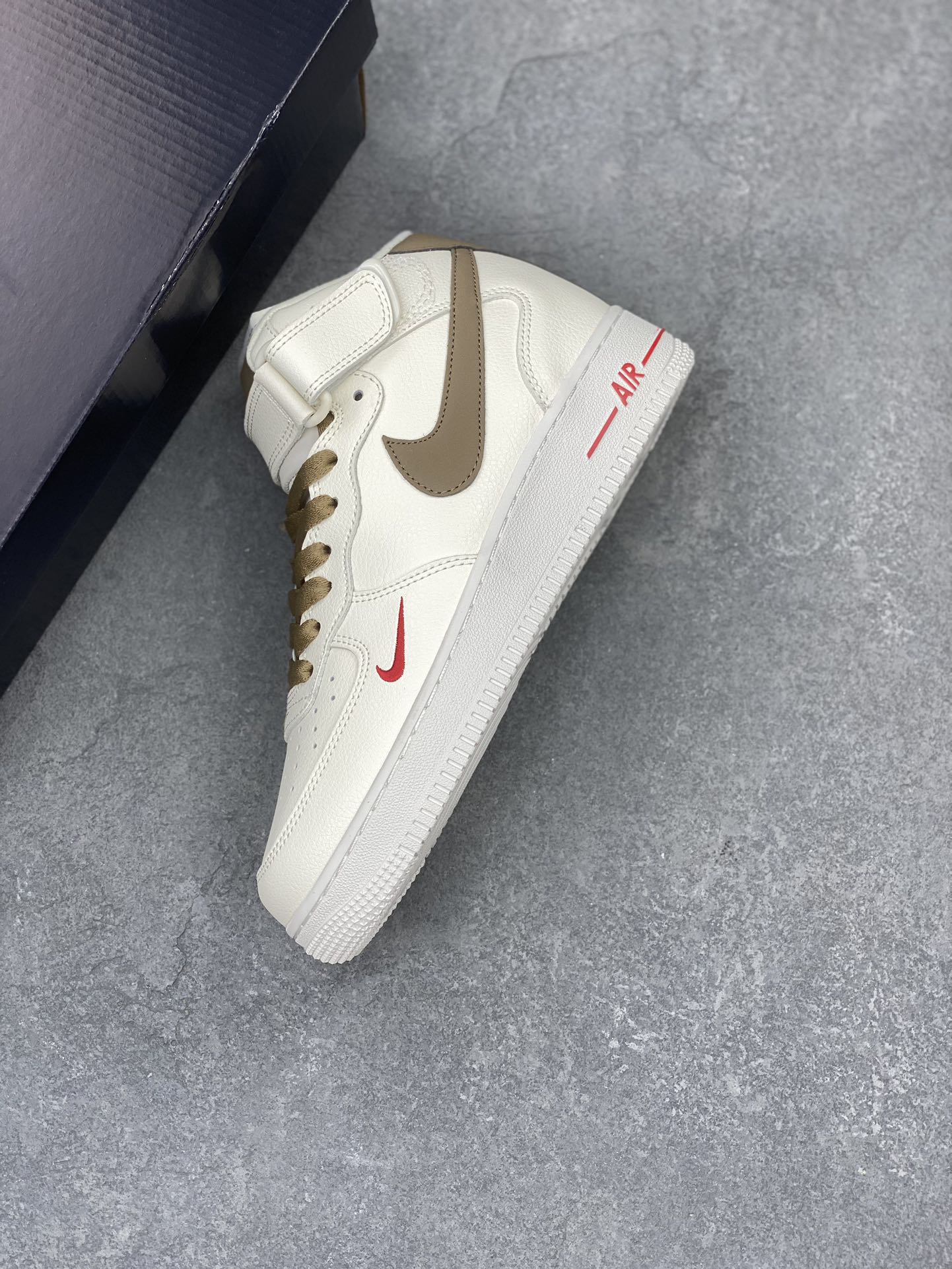 Nike Air Force 1 Mid 'Sail Medium Olive' Casual Shoes (Sizes 36-45) 8 i1710960871 2834 4