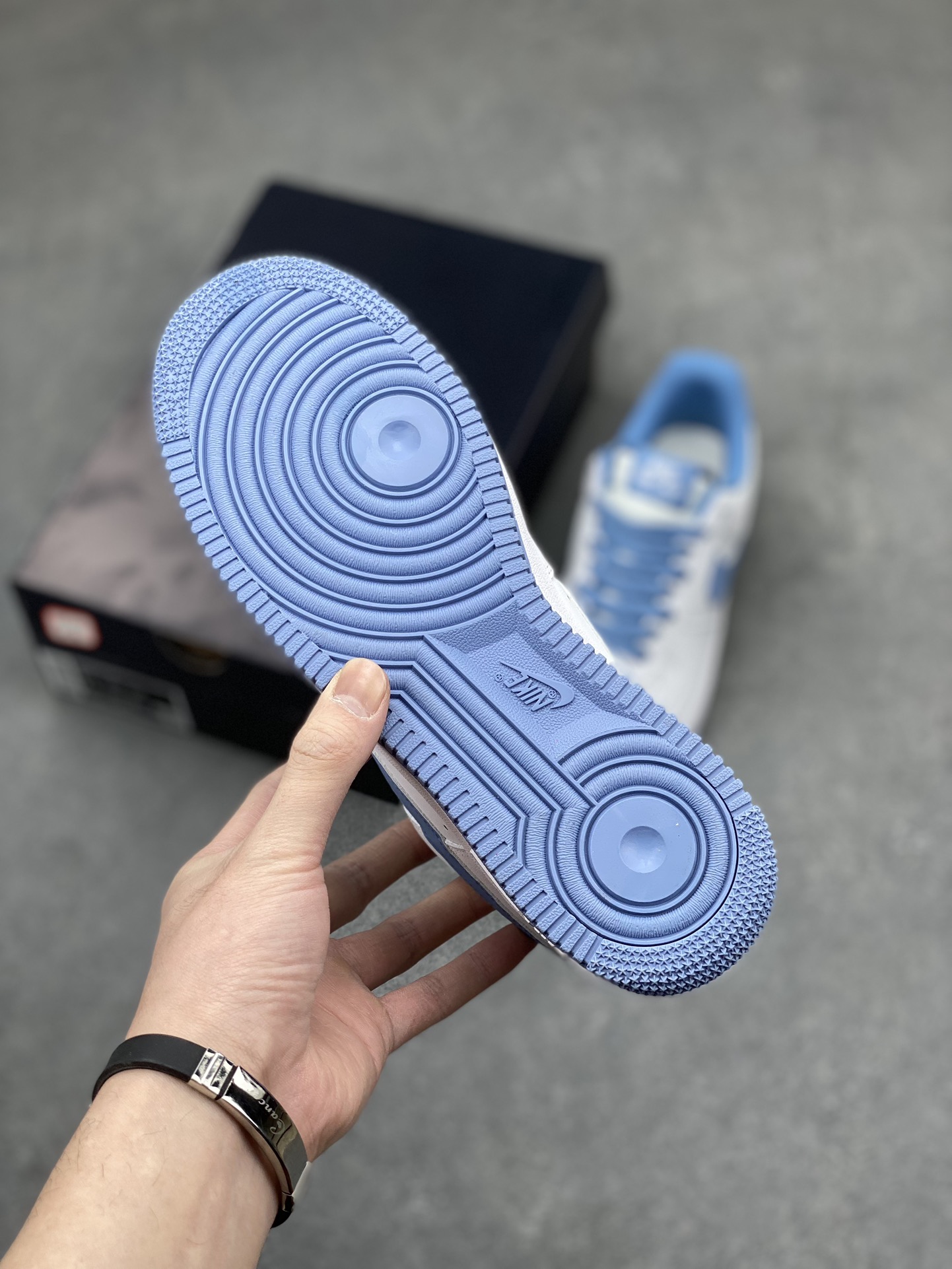 Nike Air Force 1 Low 'University Blue' Classic Comfort & Style 7 i1711055895 1413 0