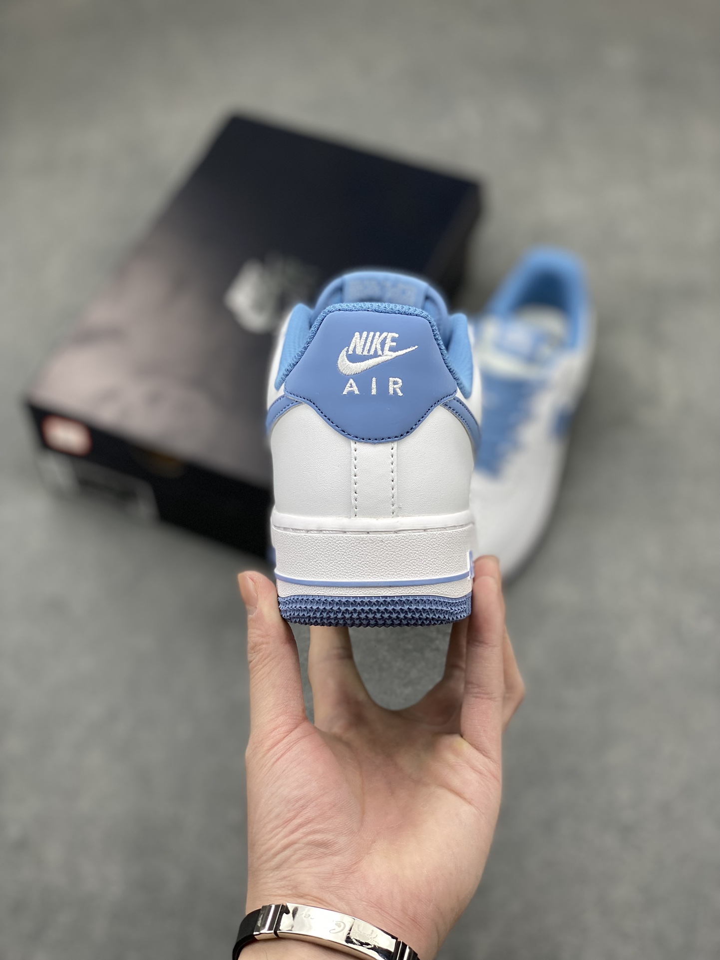 Nike Air Force 1 Low 'University Blue' Classic Comfort & Style 5 i1711055896 2085 5