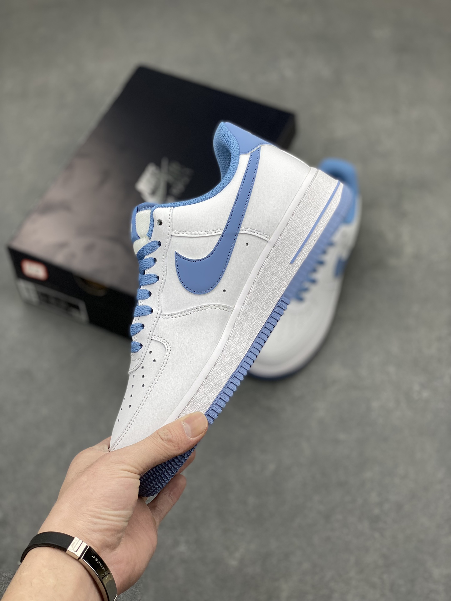 Nike Air Force 1 Low 'University Blue' Classic Comfort & Style 4 i1711055896 7272 3