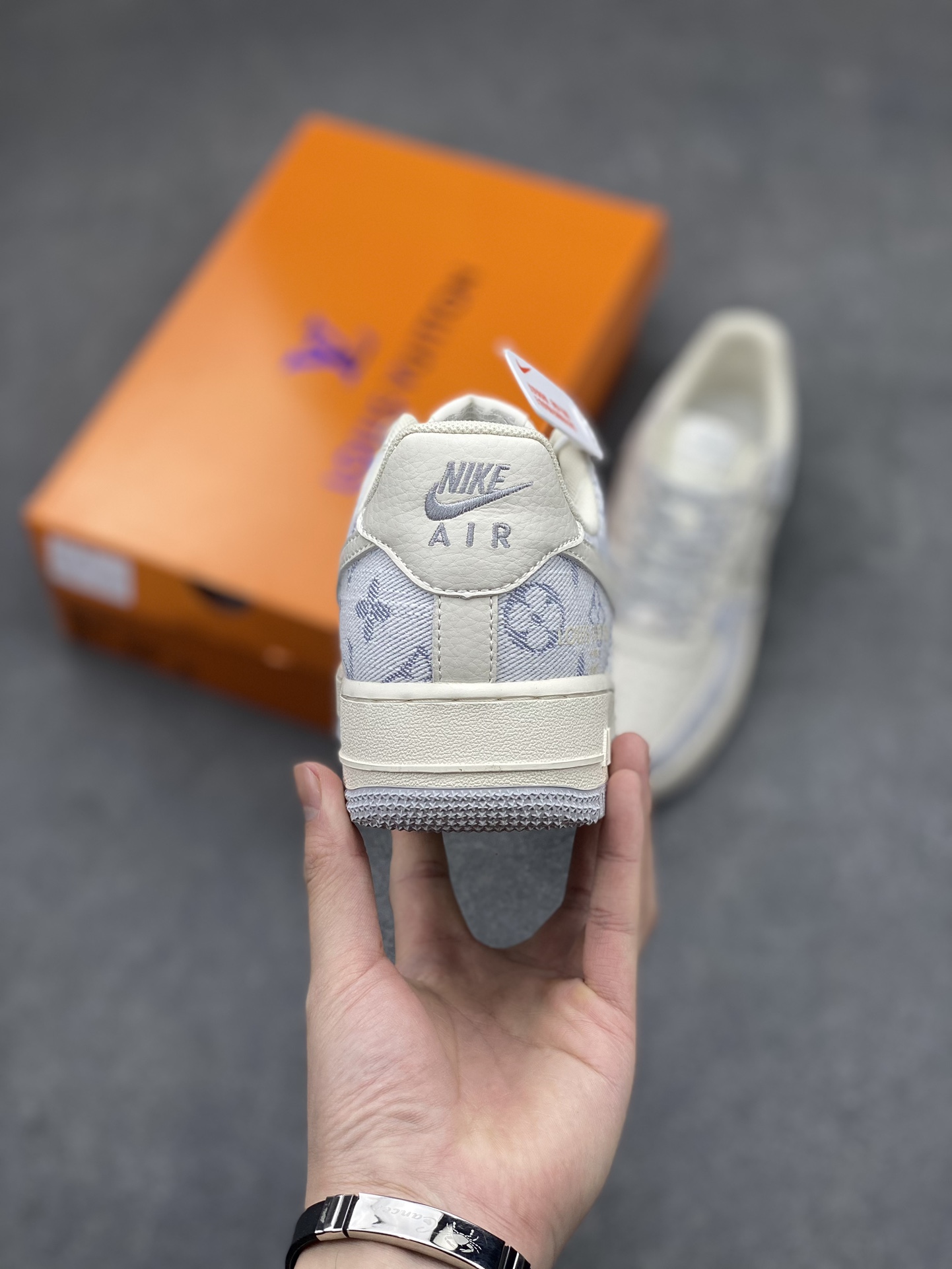 Nike Air Force 1 '07 Low Louis Vuitton Collab Sneakers - Limited Edition 5 i1711173189 429 6