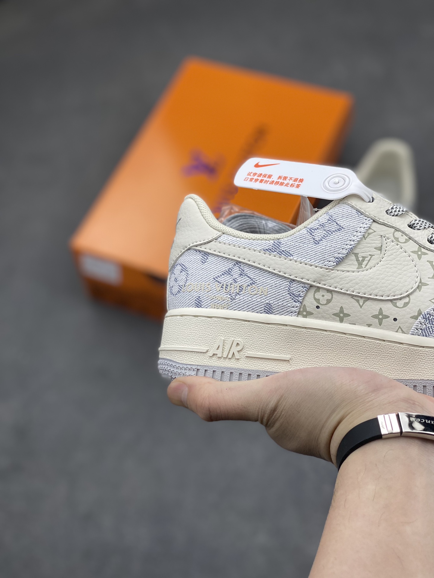 Nike Air Force 1 '07 Low Louis Vuitton Collab Sneakers - Limited Edition 6 i1711173189 7345 3
