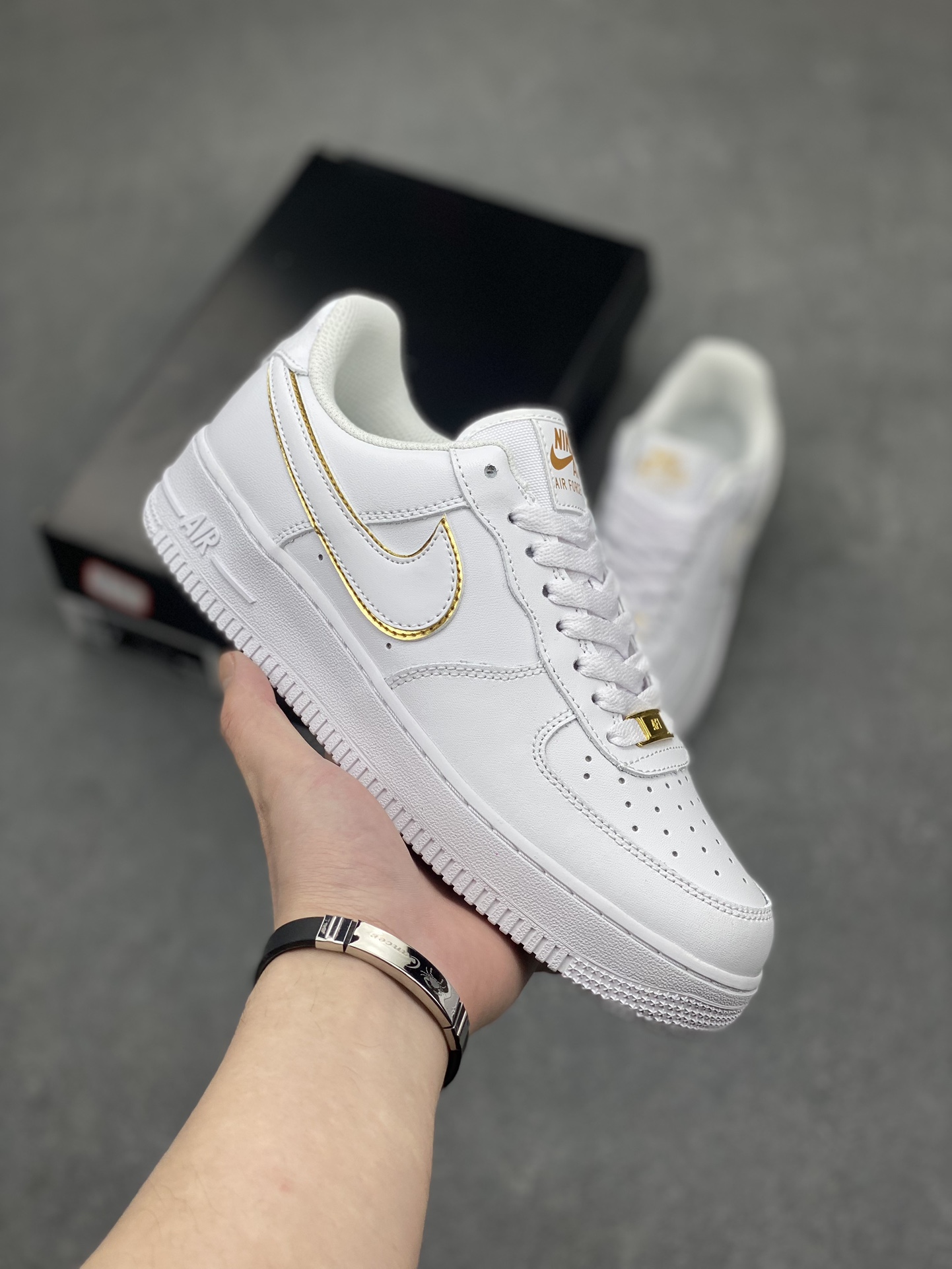 Nike Air Force 1 Low White/Gold AO2132-102 - Versatile & Comfortable Sneakers