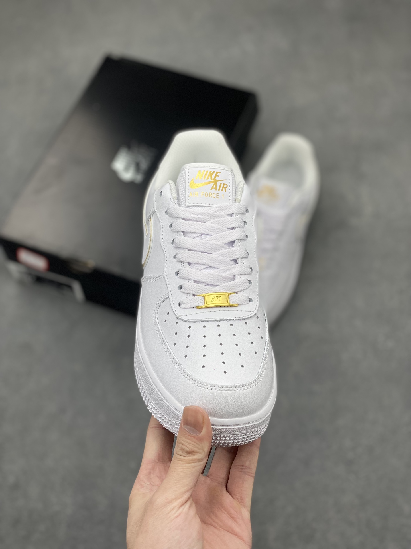 Nike Air Force 1 Low White/Gold AO2132-102 - Versatile & Comfortable Sneakers 3 i1711174655 3828 4