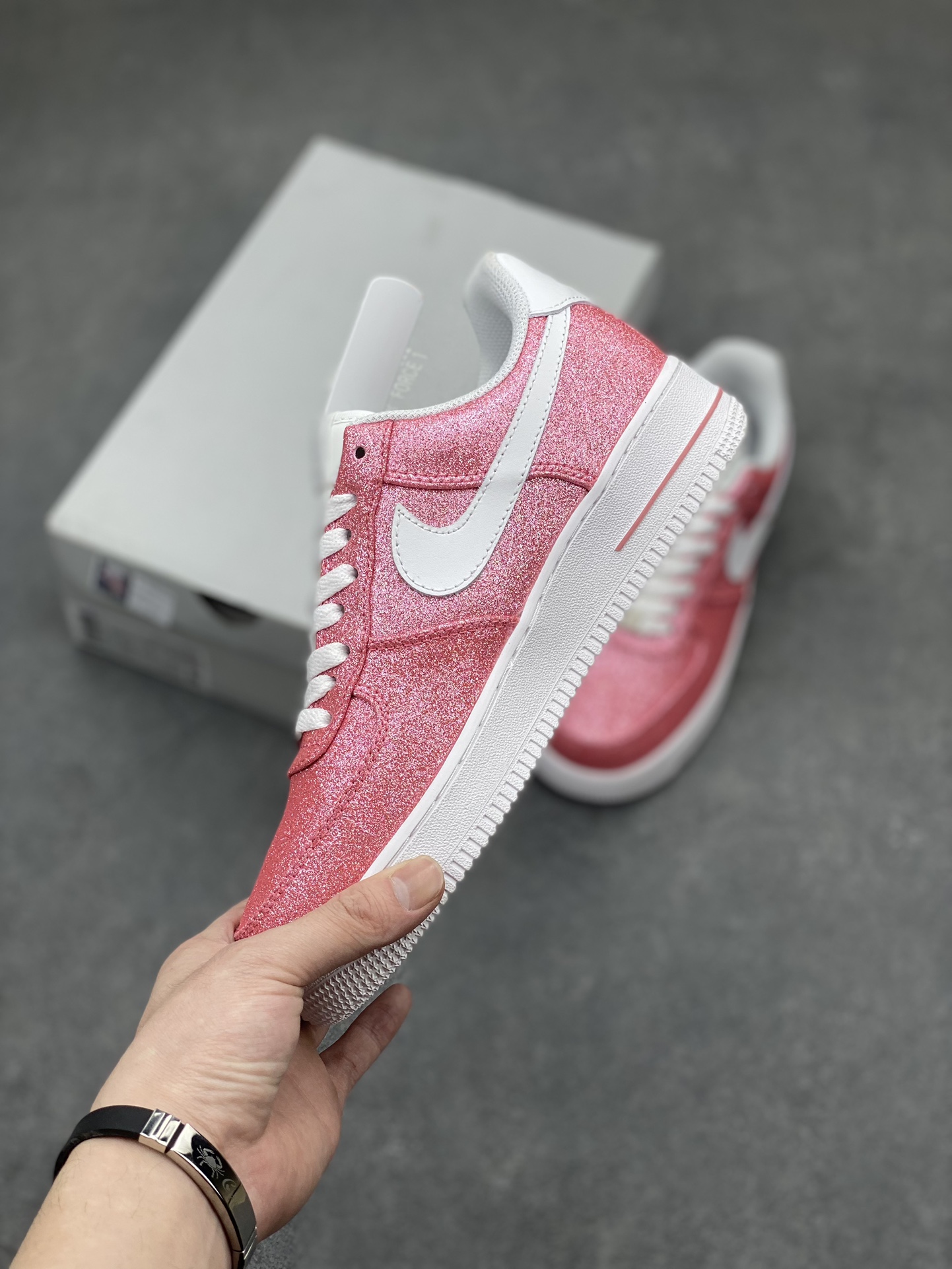 Nike Air Force 1 Low Pink Glitter Casual Sneakers DD8959-002 4 i1711233742 7164 0
