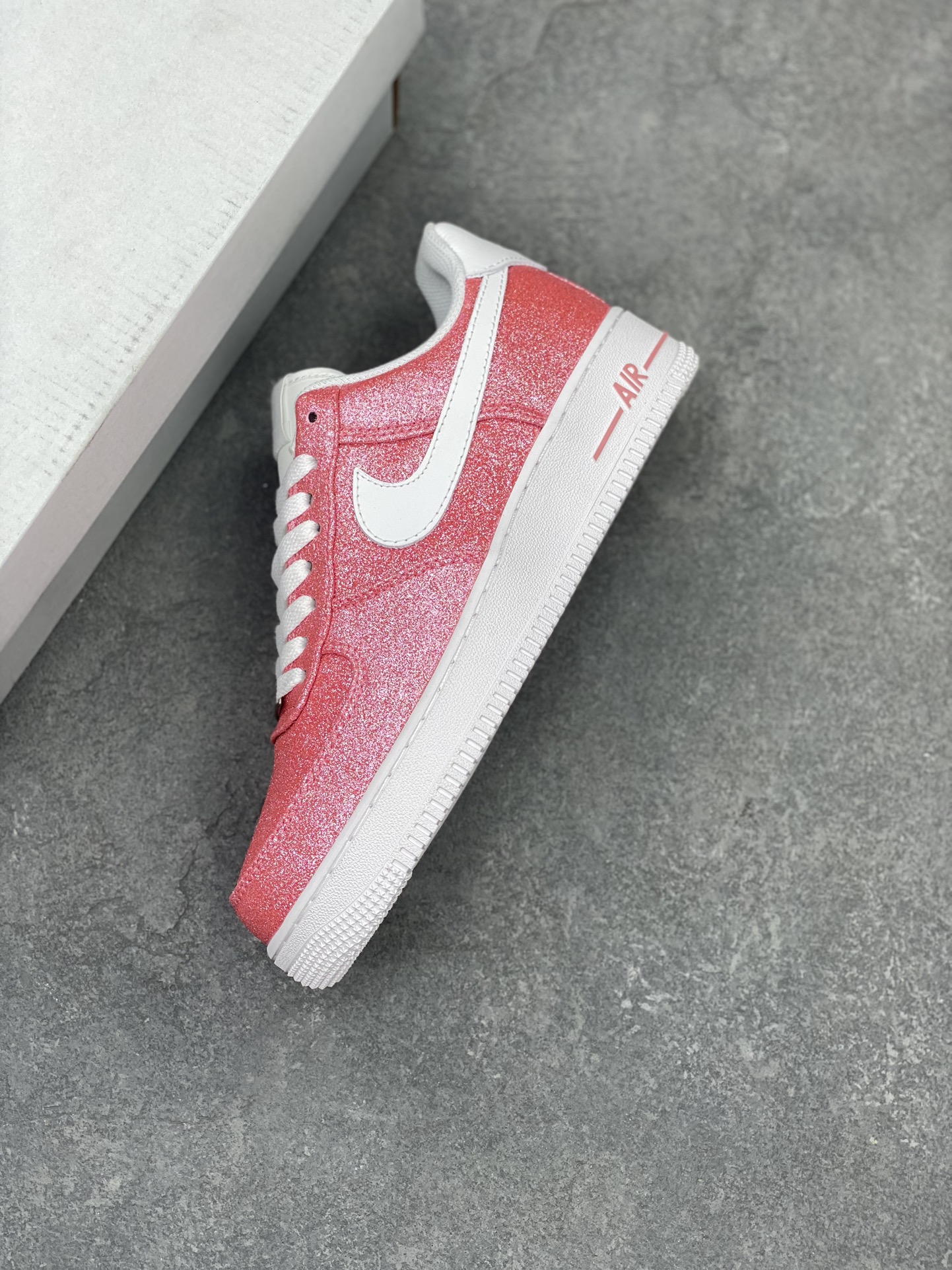 Nike Air Force 1 Low Pink Glitter Casual Sneakers DD8959-002 8 i1711233742 9711 0