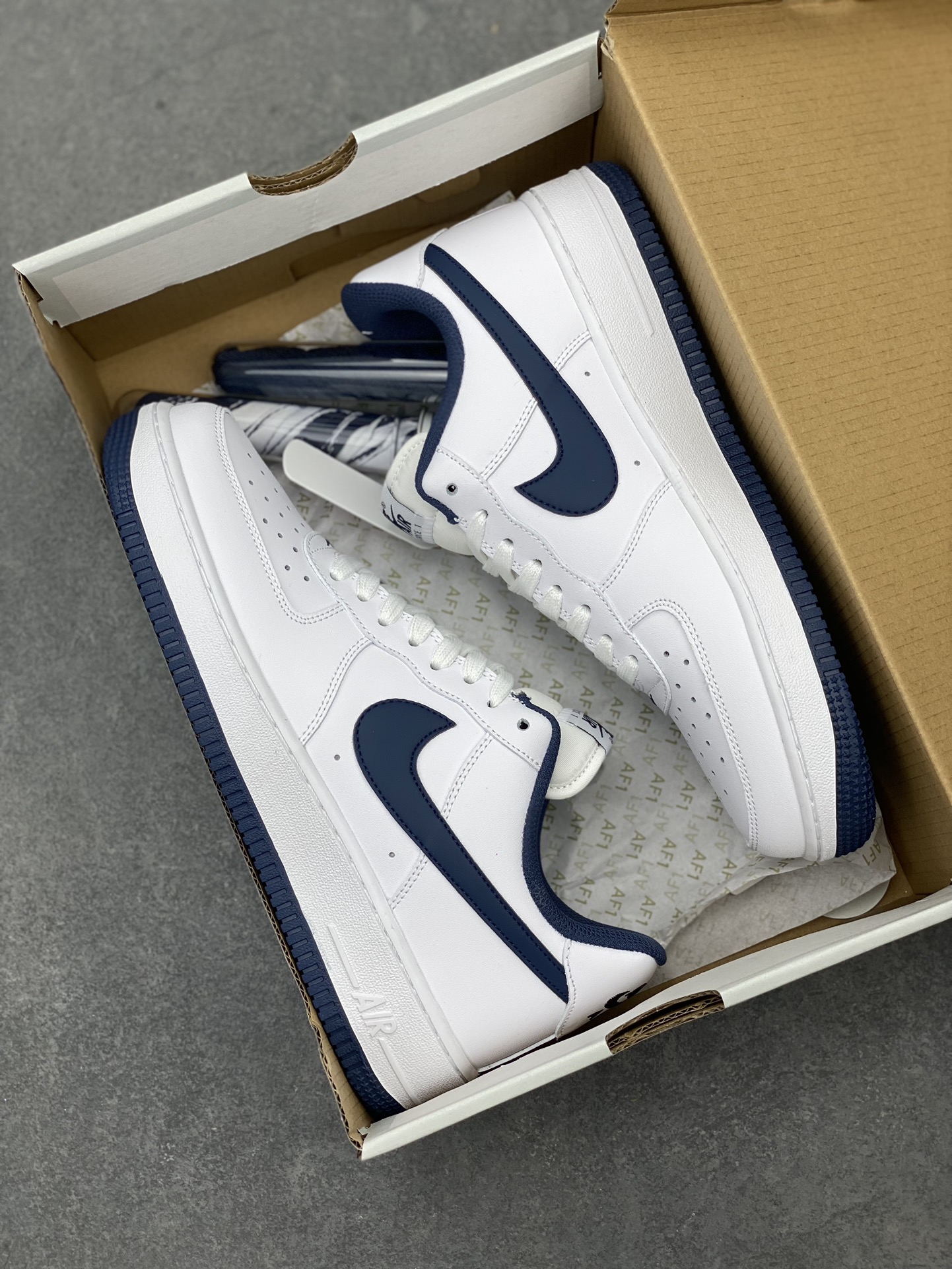 Nike Air Force 1 Low '07 White Deep Blue Casual Sneakers FV5948-104 10 i1711233789 5330 0