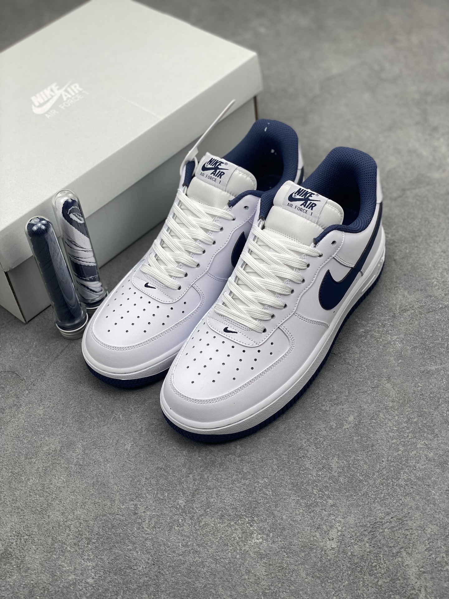 Nike Air Force 1 Low '07 White Deep Blue Casual Sneakers FV5948-104 9 i1711233790 4606 0