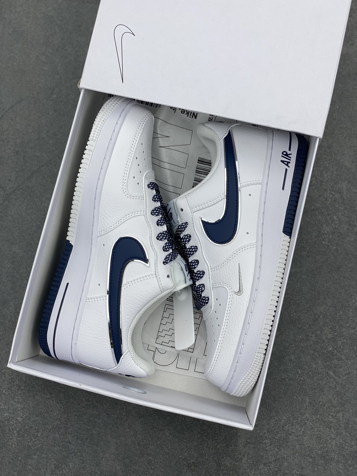 NK Air Force 1 '07 Low White/Navy Blue Casual Sneakers CW2288-111 10 i1711389782 1896 6