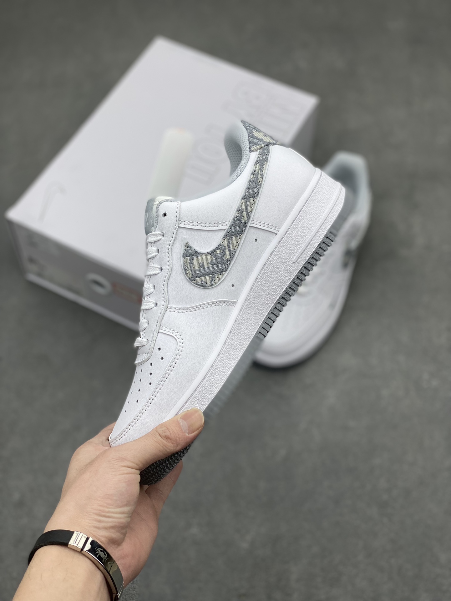 Nike Air Force 1 '07 Low Custom White/Gray Shoes - Limited Edition 4 i1711574408 1749 0