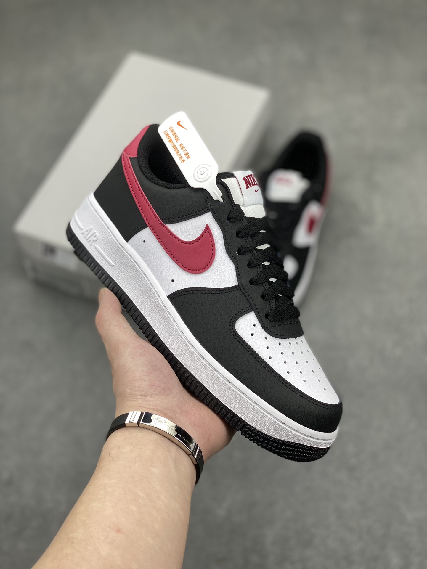 Nike Air Force 1 Low '07 Black/White/Red – Iconic Style with Comfort