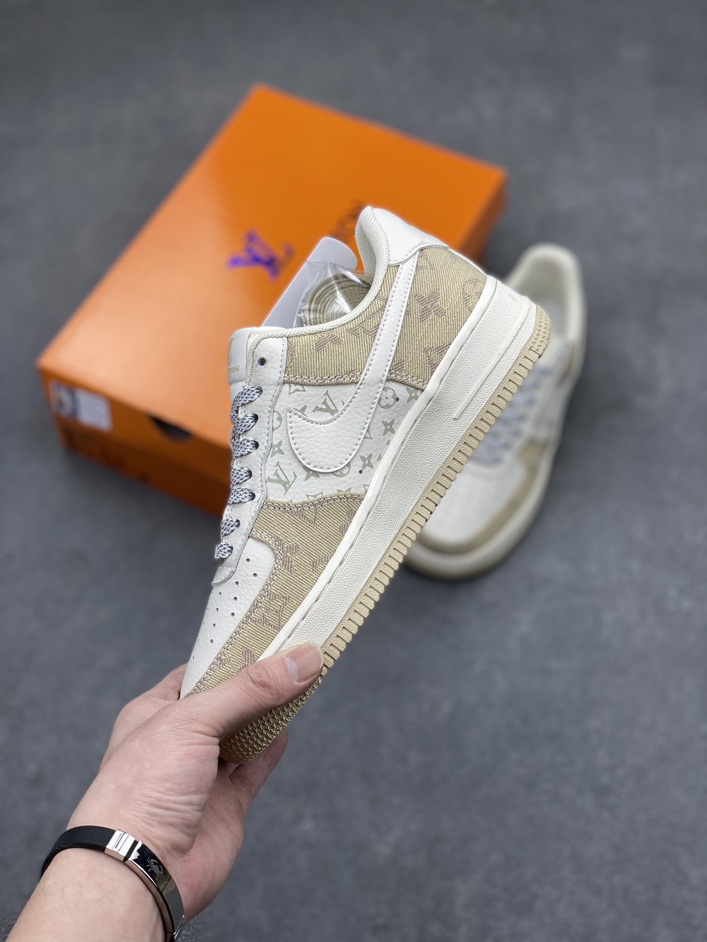 Nike Air Force 1 '07 Low Louis Vuitton Collab Sneakers - Khaki/Denim Edition 17 i1711650152 7130 0