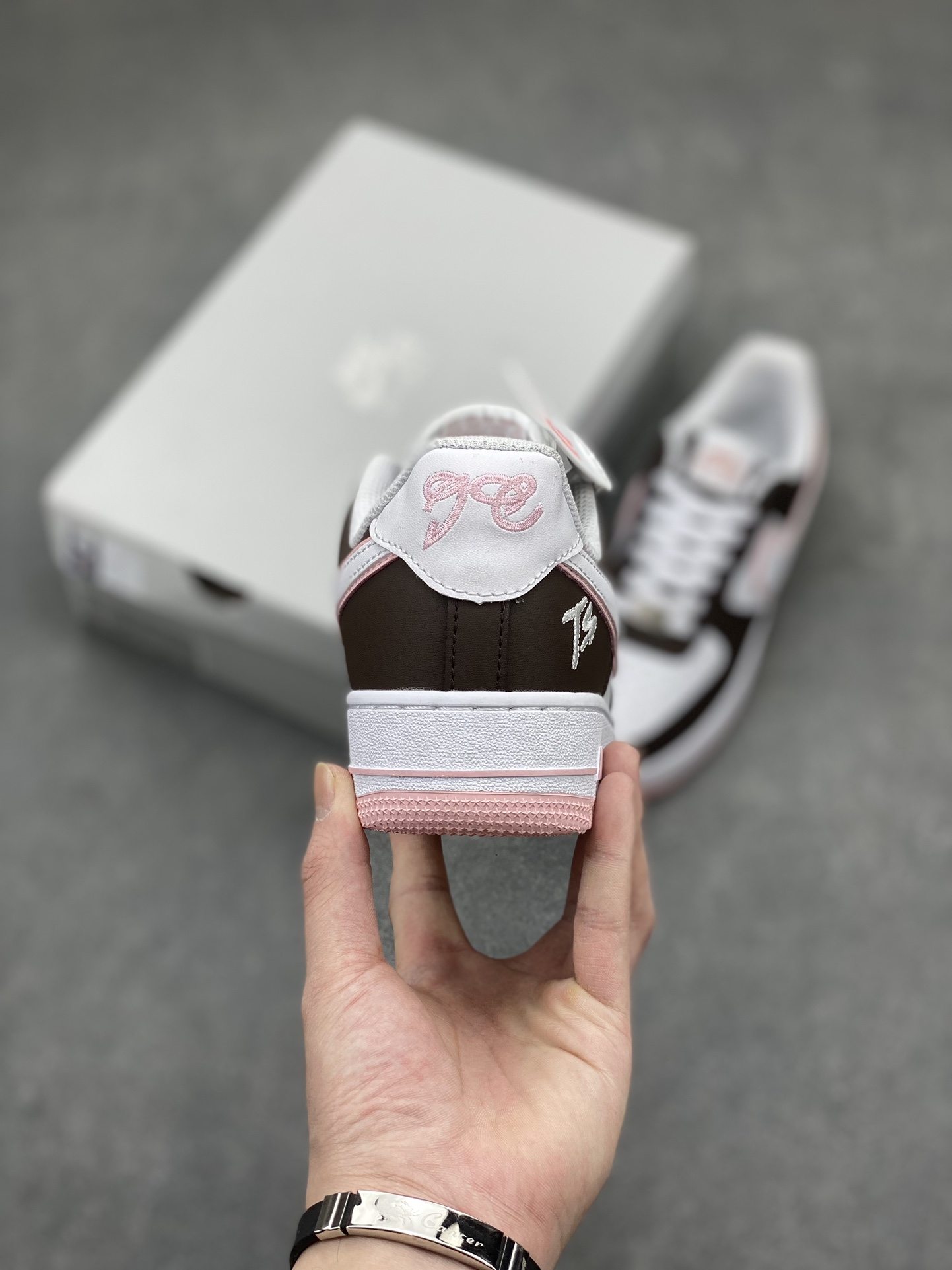 Nike Air Force 1 '07 Low TS: Brown & White Casual Sneakers, Comfort & Durability 5 i1711650554 799 0