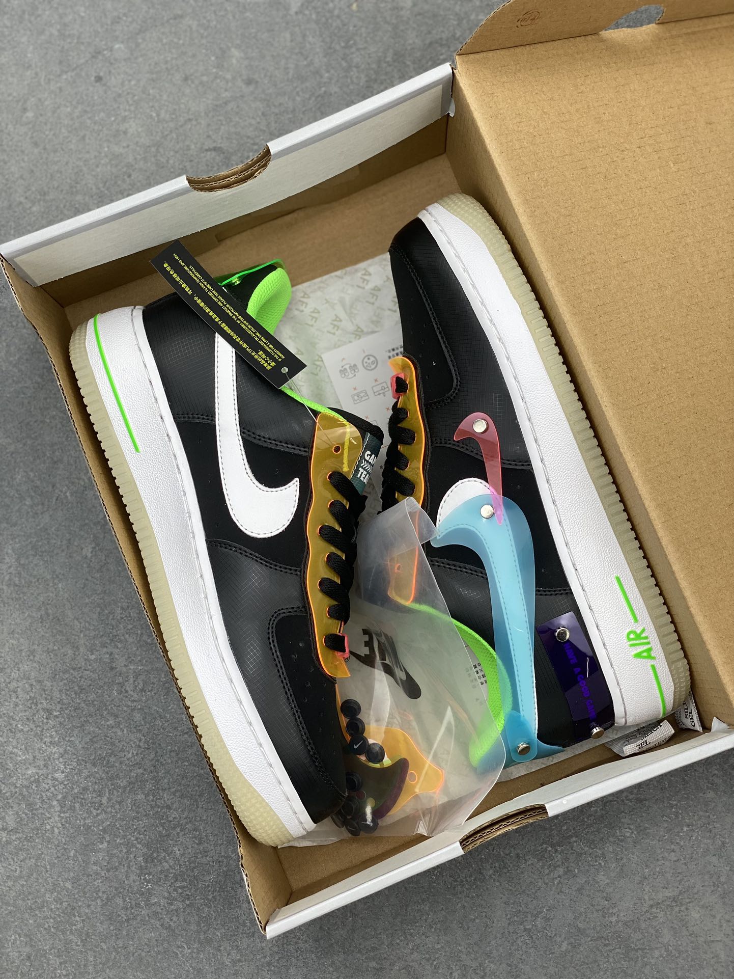 Nike Air Force 1 Low Removable Swoosh Sneakers DO7085-011 10 i1711742582 4328 5