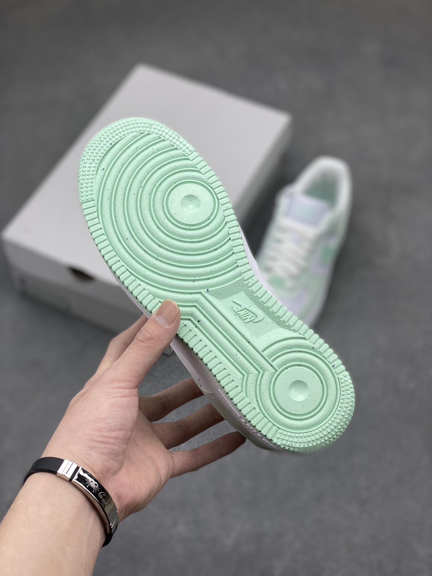 Nike Air Force 1 '07 Low White Green Casual Sneakers FZ4123-394 7 i1711742705 8522 0