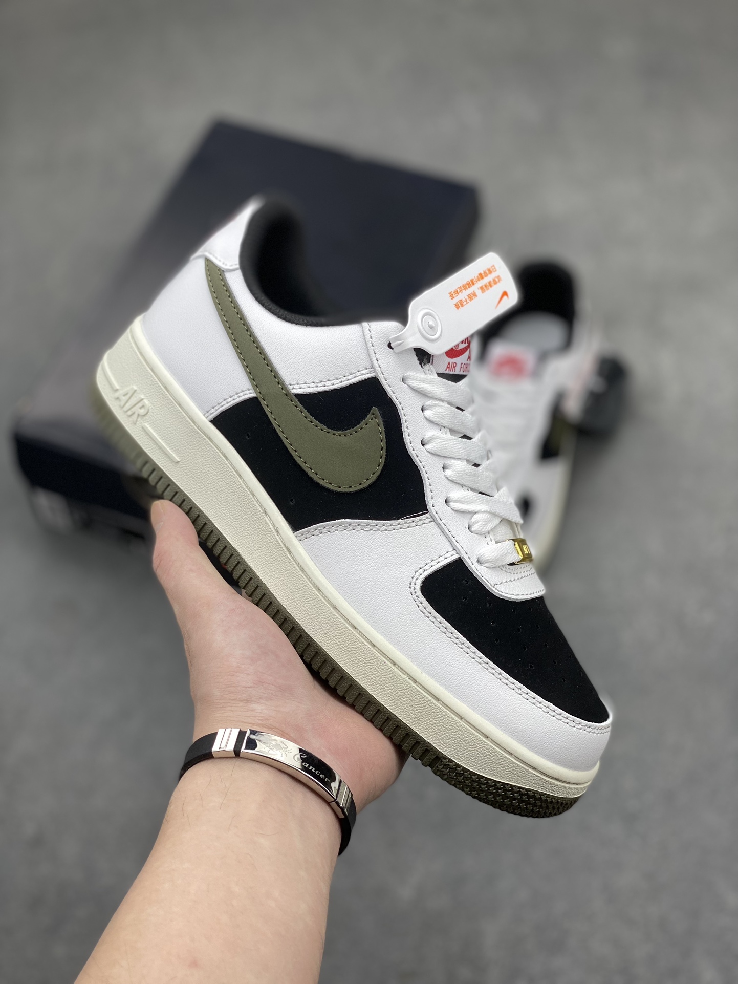 Nike Air Force 1 Low White Army Green Casual Sneakers AV0383-226