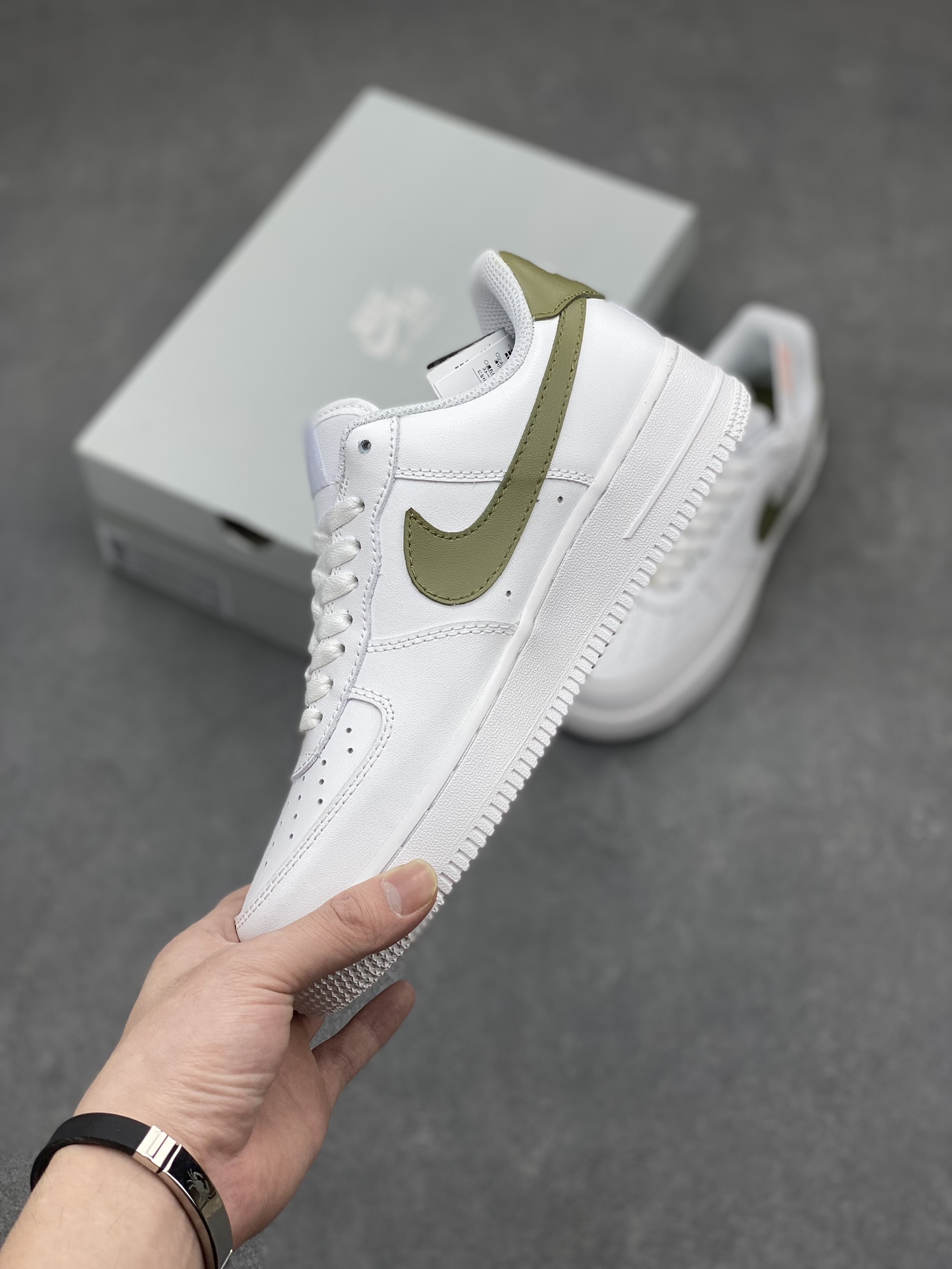 Nike Air Force 1 Low White Olive - Premium Quality, Comfortable & Stylish 4 i1711743113 530 1