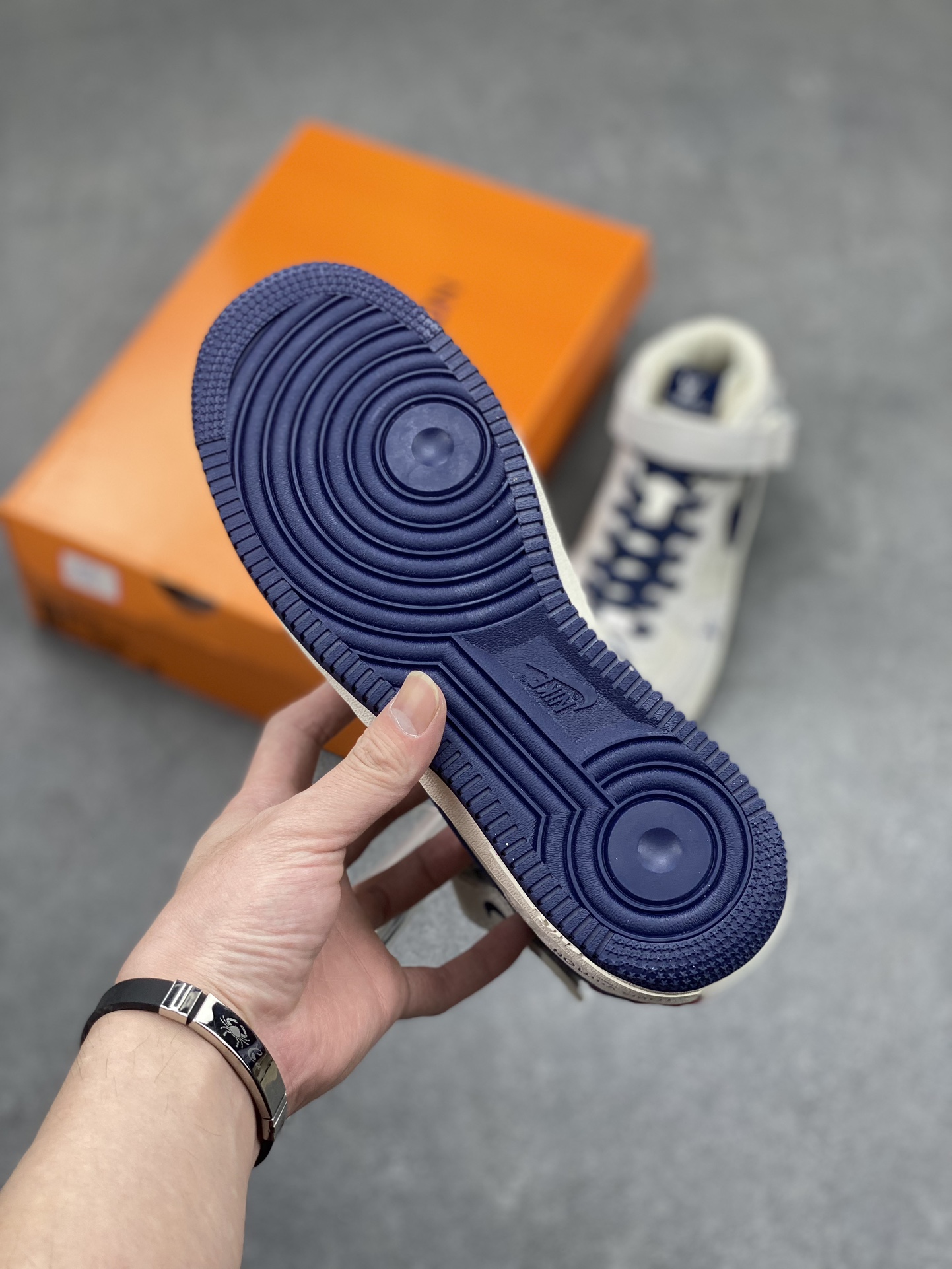 Nike Air Force 1 Mid '07 Low Louis Vuitton Grey Blue Pig Print 7 i1711824752 3496 0