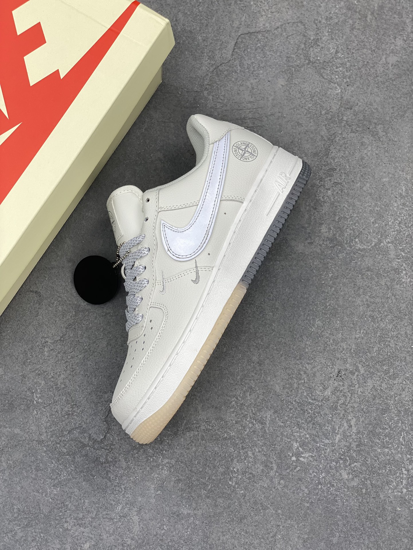 Nike Air Force 1 Low Stone Island Collaboration Sneakers - Limited Edition 8 i1711824837 2013 0