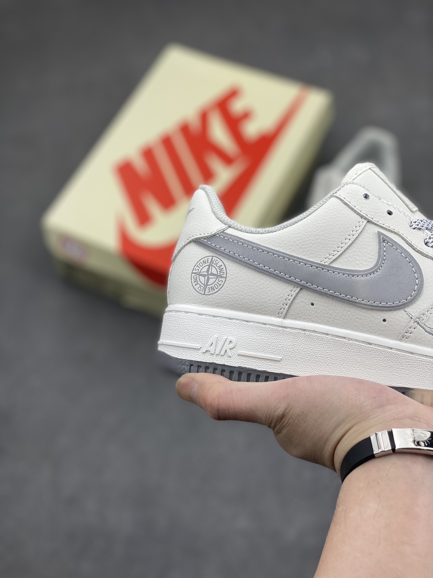 Nike Air Force 1 Low Stone Island Collaboration Sneakers - Limited Edition 6 i1711824837 7169 0
