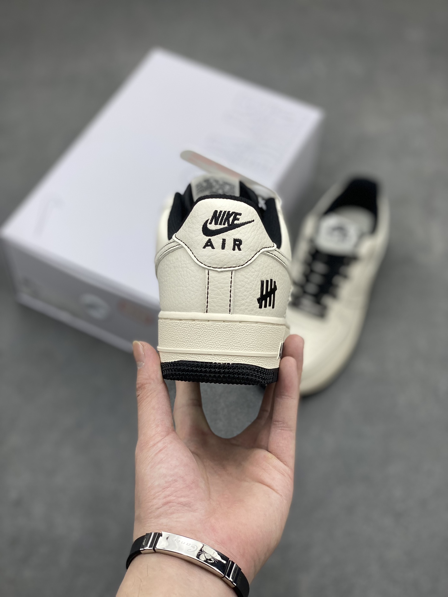 Nike Air Force 1 '07 Low Custom White Casual Sneakers CW2288-111 5 i1711914935 2830 8