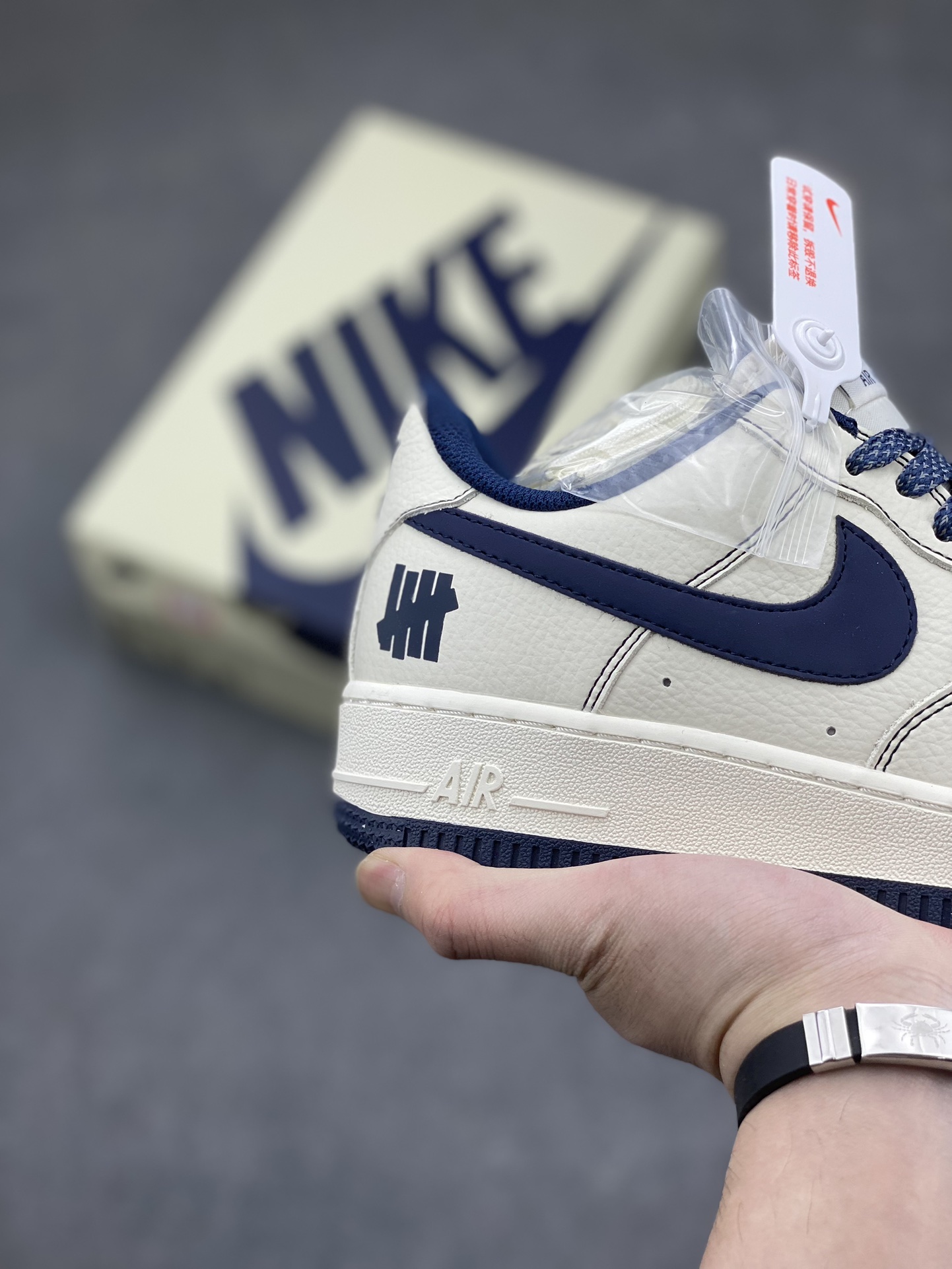 Undefeated x Nike Air Force 1 Low Cream/Navy Limited Edition Sneakers 6 i1711995737 5698 6
