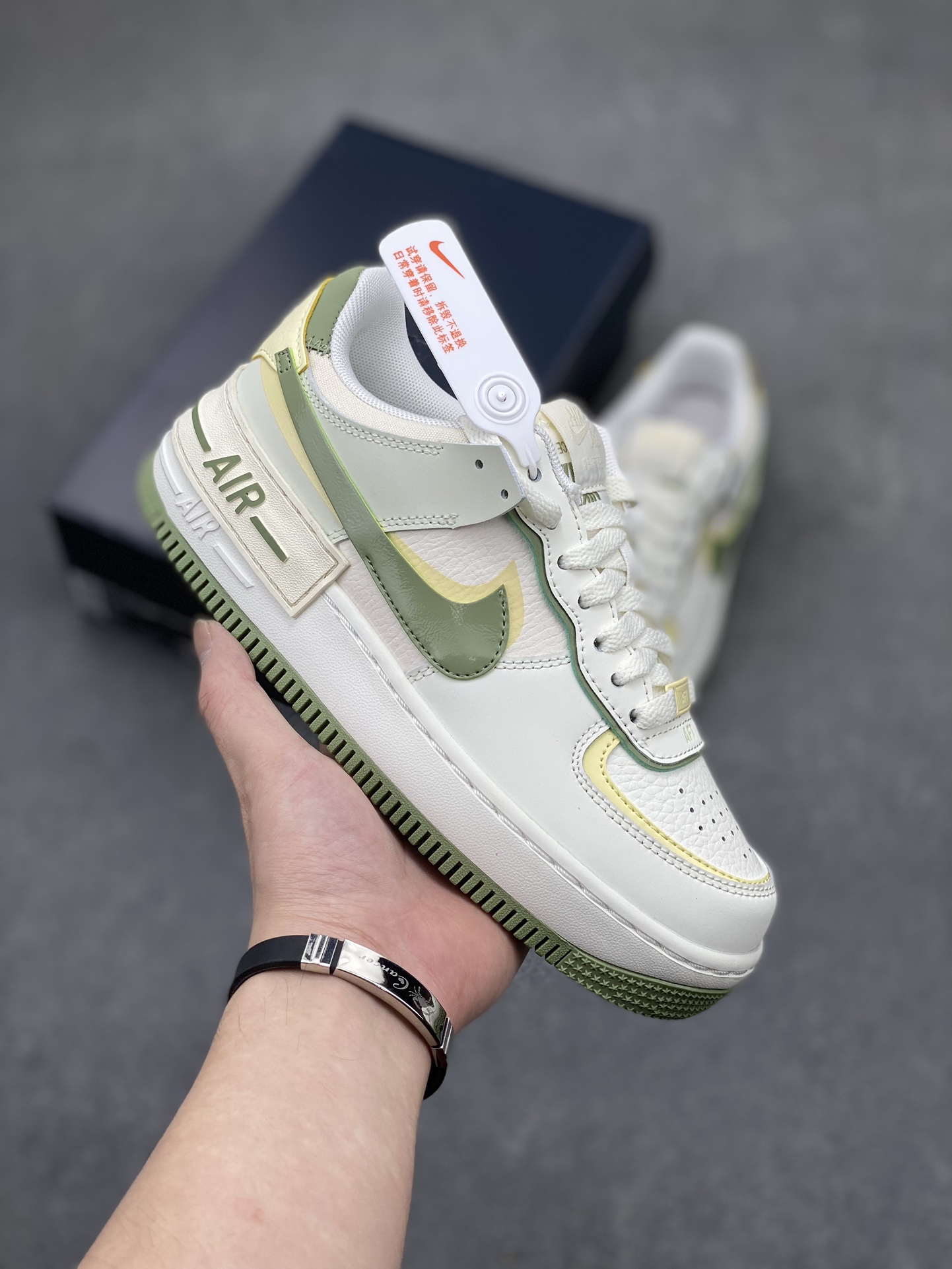 Nike Air Force 1 Low FN6335-101 Original Level Honeycomb Cushion Sneakers