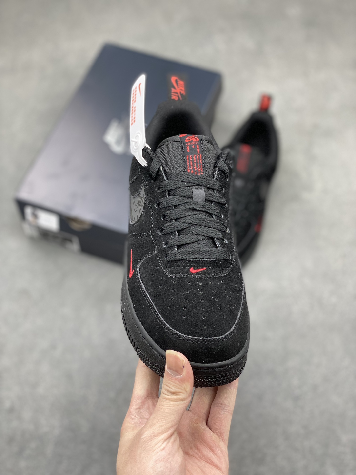 Nike Air Force 1 Low Black Red Swoosh Casual Sneakers DZ4514-001 3 i1712523271 601 4