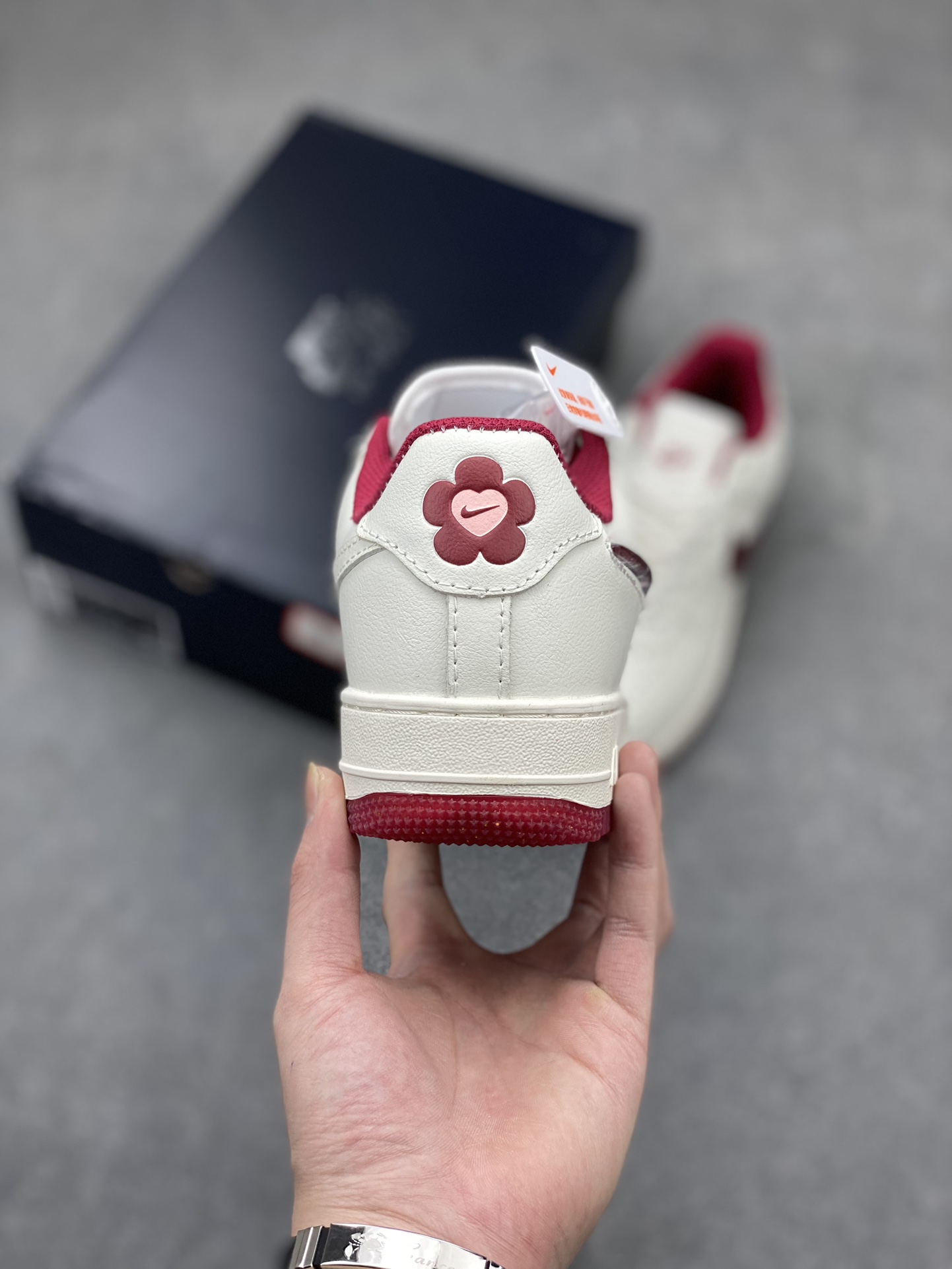 Nike Air Force 1 '07 Low Valentine's Day Edition - Style FZ5068-161 5 i1712604433 2756 8