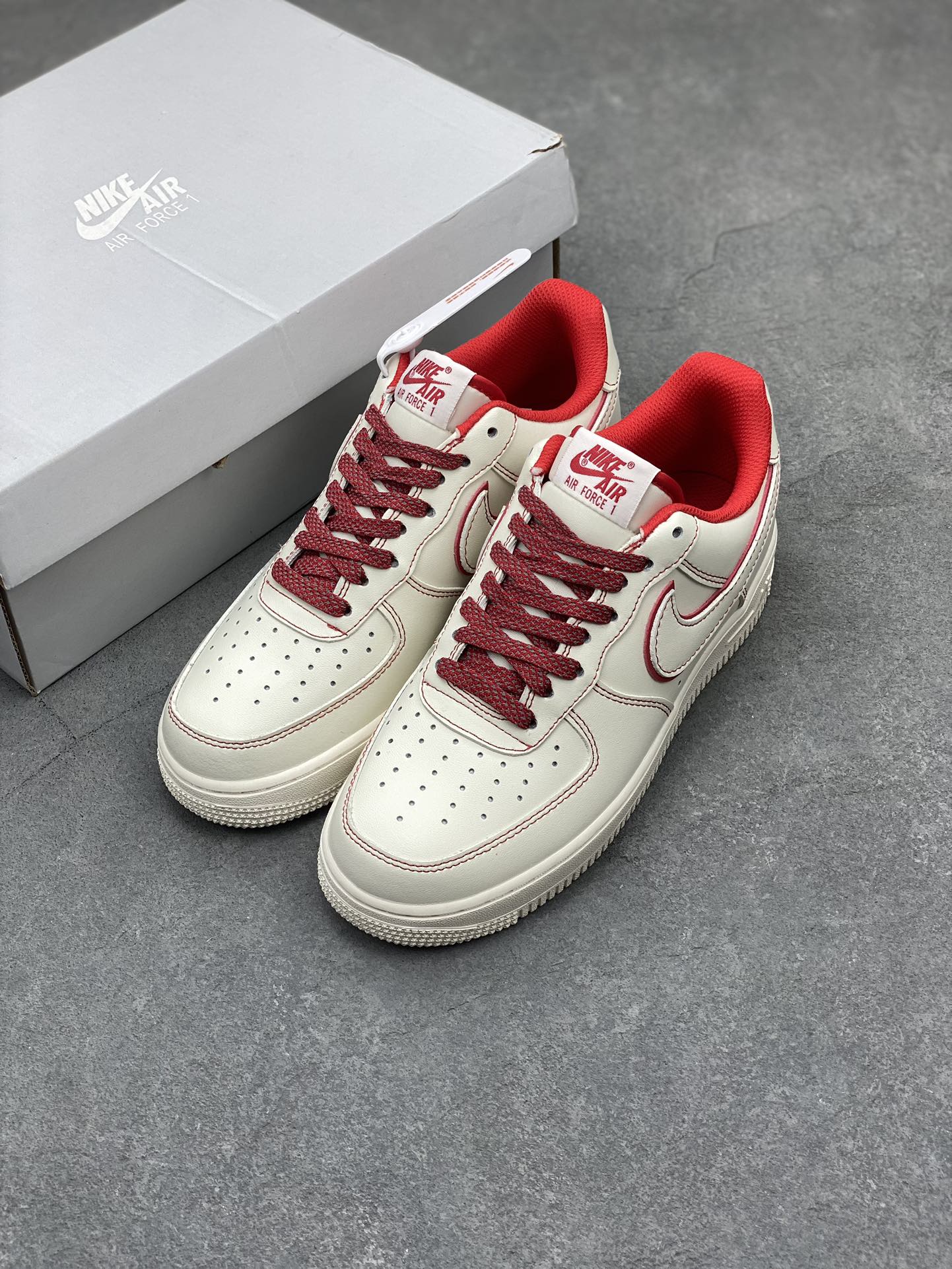 Nike Air Force 1 Low '07 'Stitched Swoosh' Casual Sneakers 9 i1712604494 6276 8