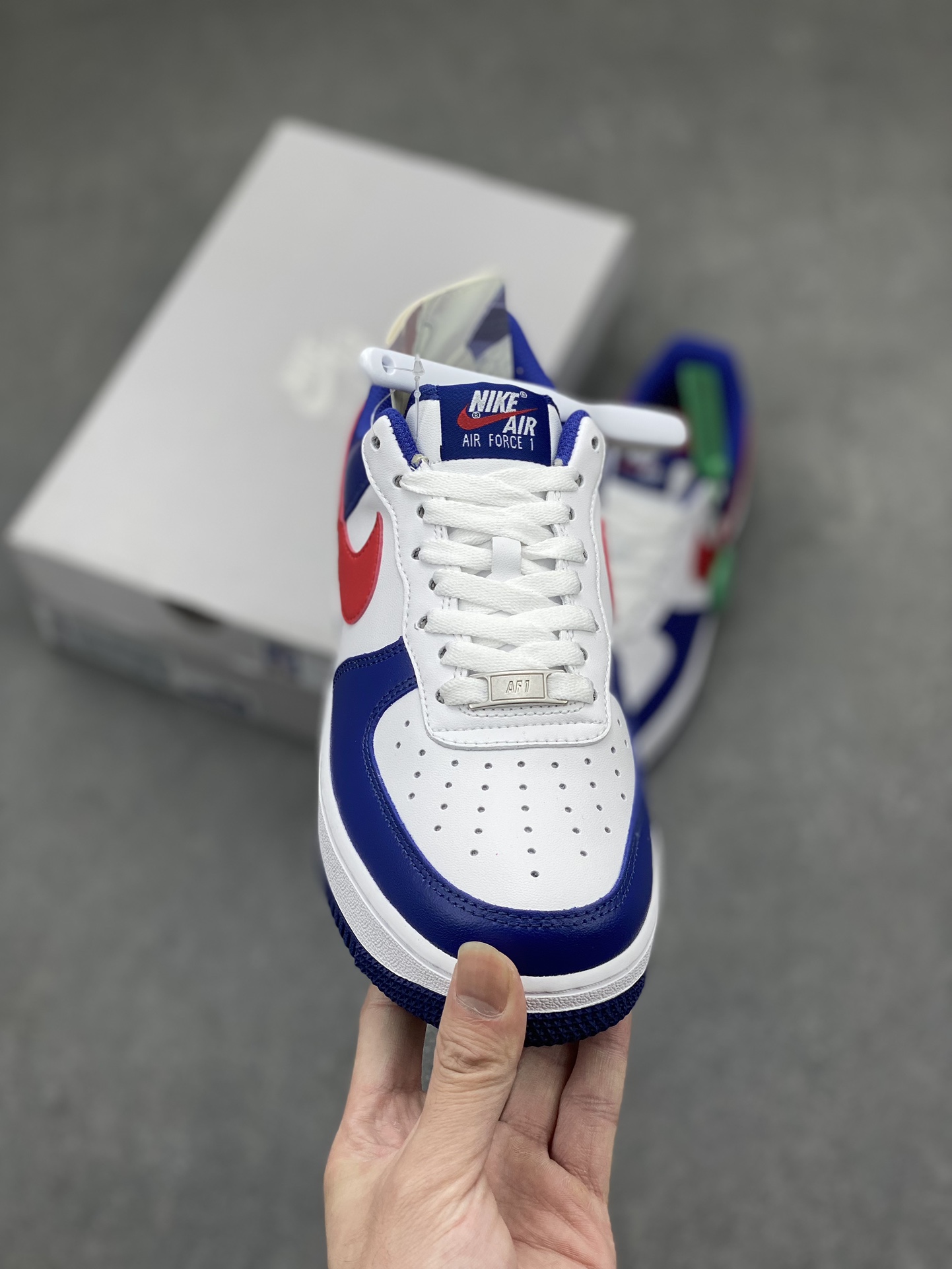 Nike Air Force 1 Low 'Independence Day' Edition - Iconic Style & Comfort 3 i1712699428 3611 6