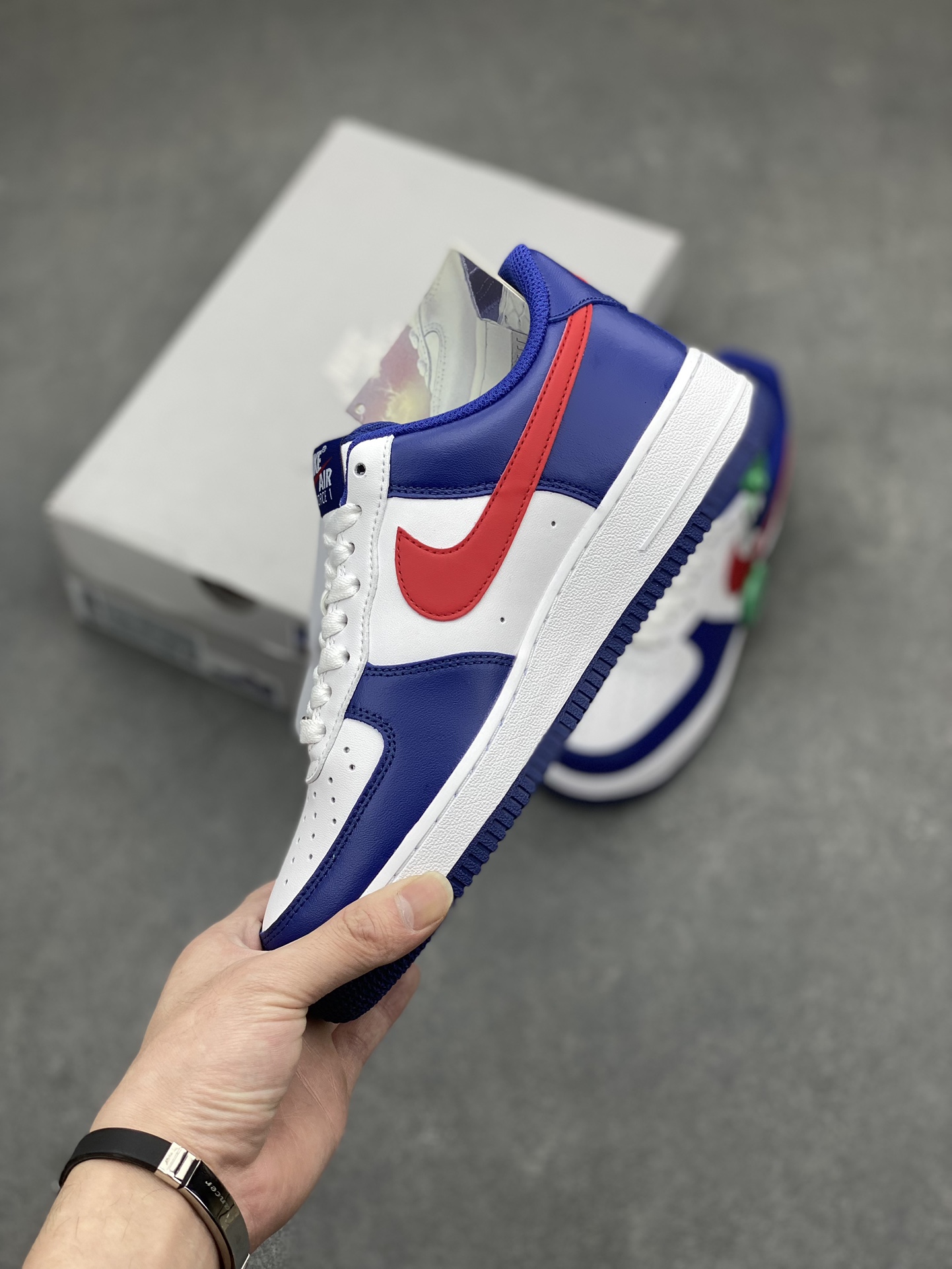 Nike Air Force 1 Low 'Independence Day' Edition - Iconic Style & Comfort 4 i1712699428 524 5