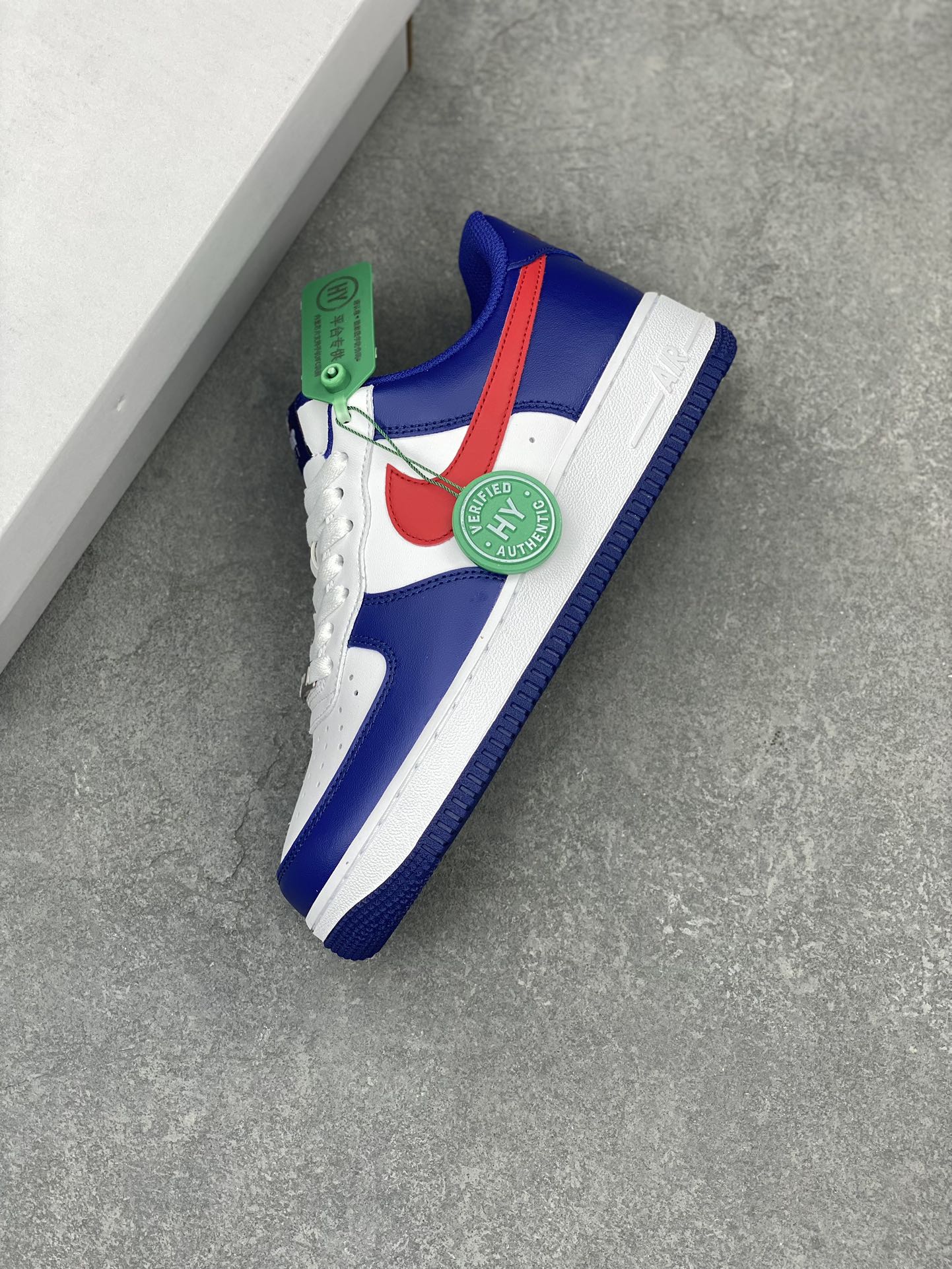 Nike Air Force 1 Low 'Independence Day' Edition - Iconic Style & Comfort 8 i1712699428 6493 8