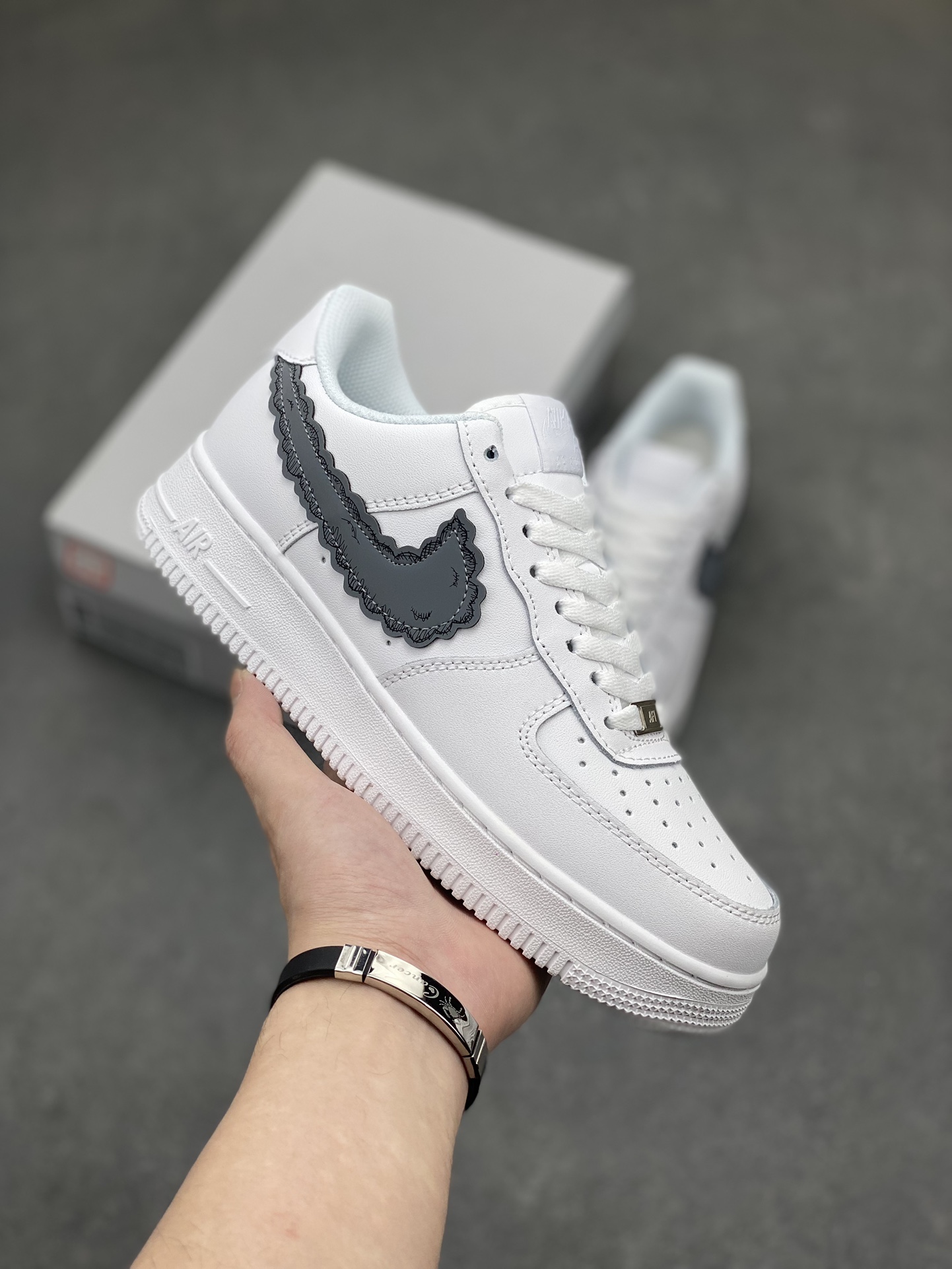Nike Air Force 1 '07 Low White/Grey Casual Sneakers - Full Air Cushion